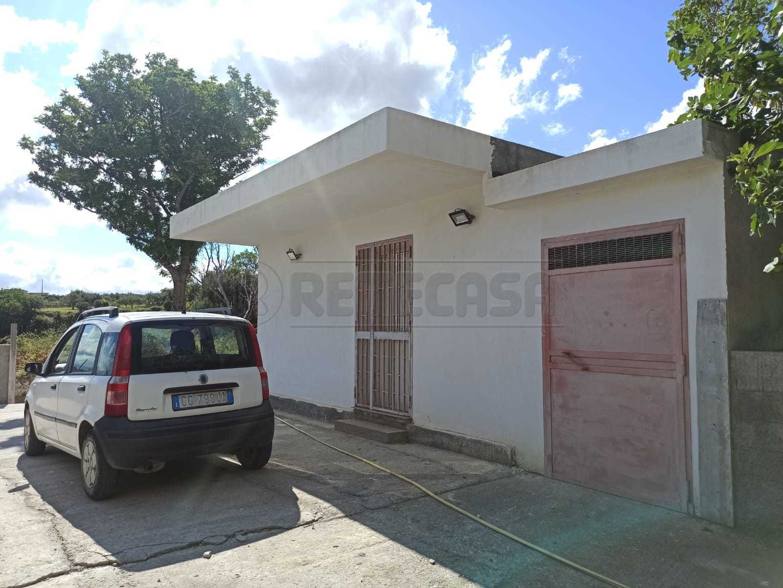 Immagine 10 di Rustico / casale in vendita  in Contrada Sant'Anna 39 a Messina