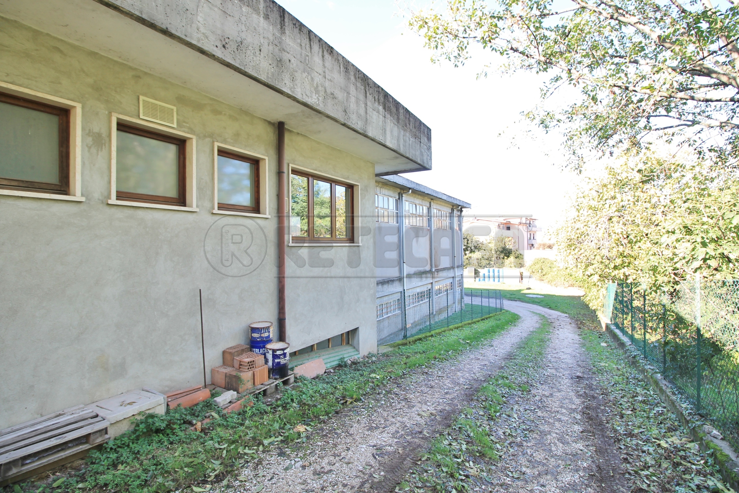 Immagine 13 di Attività artigianale in vendita  in Via San Zeno 2B a Arzignano