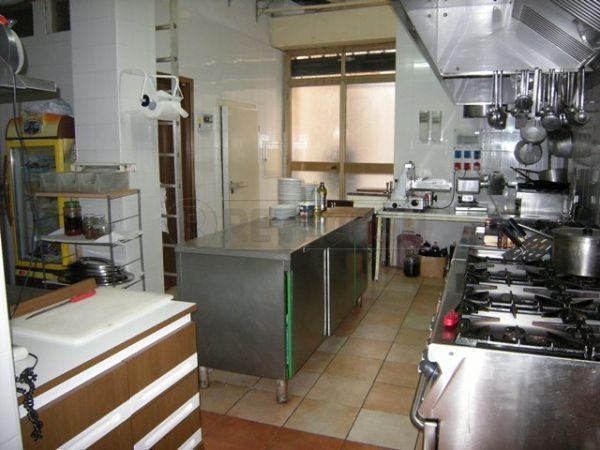 Immagine 7 di Locale commerciale in vendita  in via scovazzo 19 a Caltanissetta