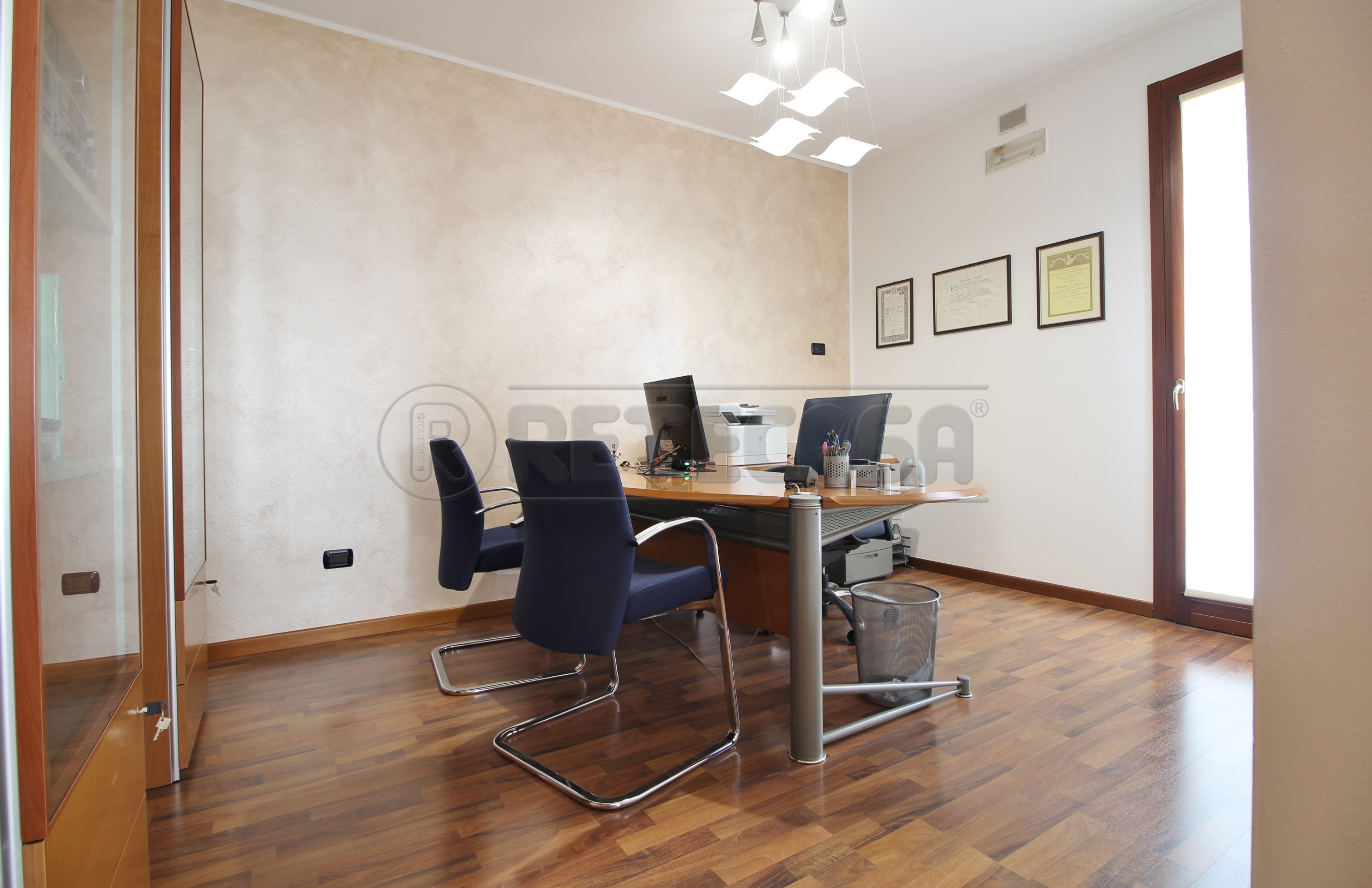 Immagine 9 di Ufficio in affitto  in VIA ALCIDE DE GASPERI 80 a Montecchio Maggiore