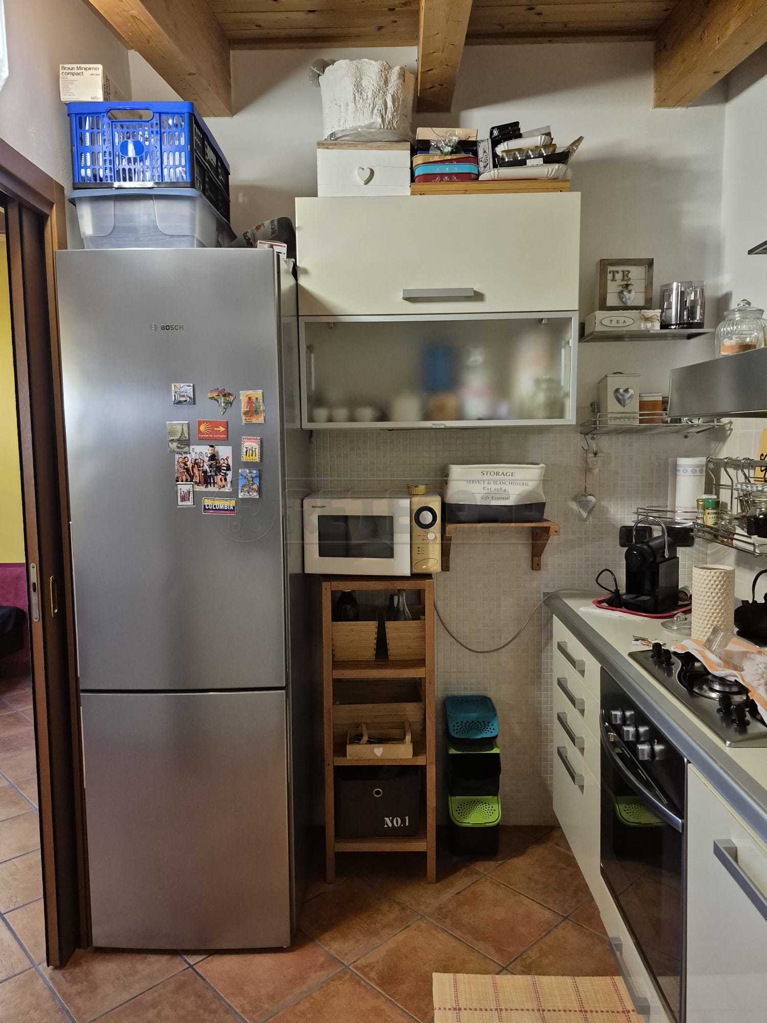 Immagine 3 di Bilocale in affitto  a Azzano San Paolo