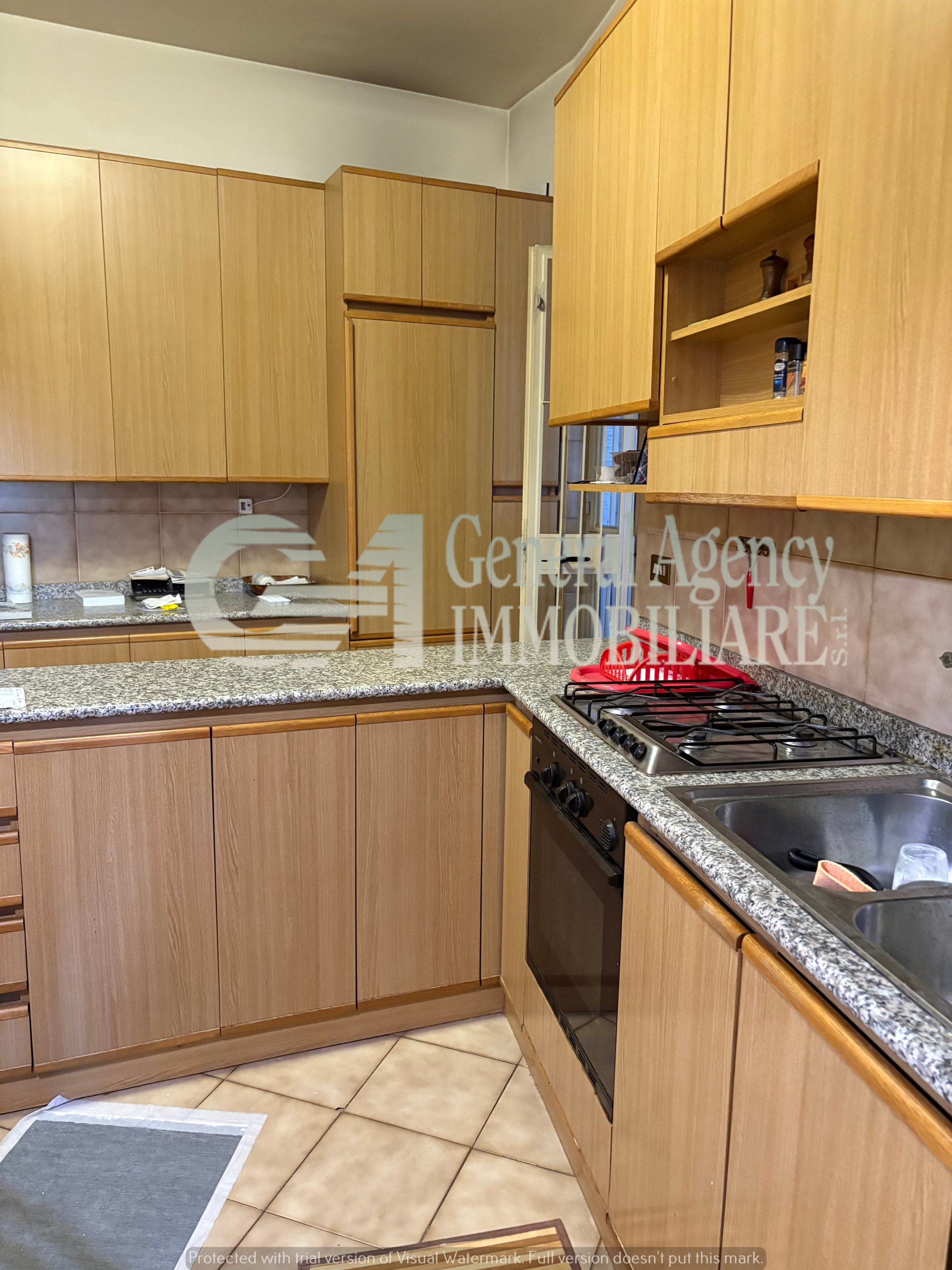 Immagine 3 di Quadrilocale in affitto  in VIALE AFRICA a Roma