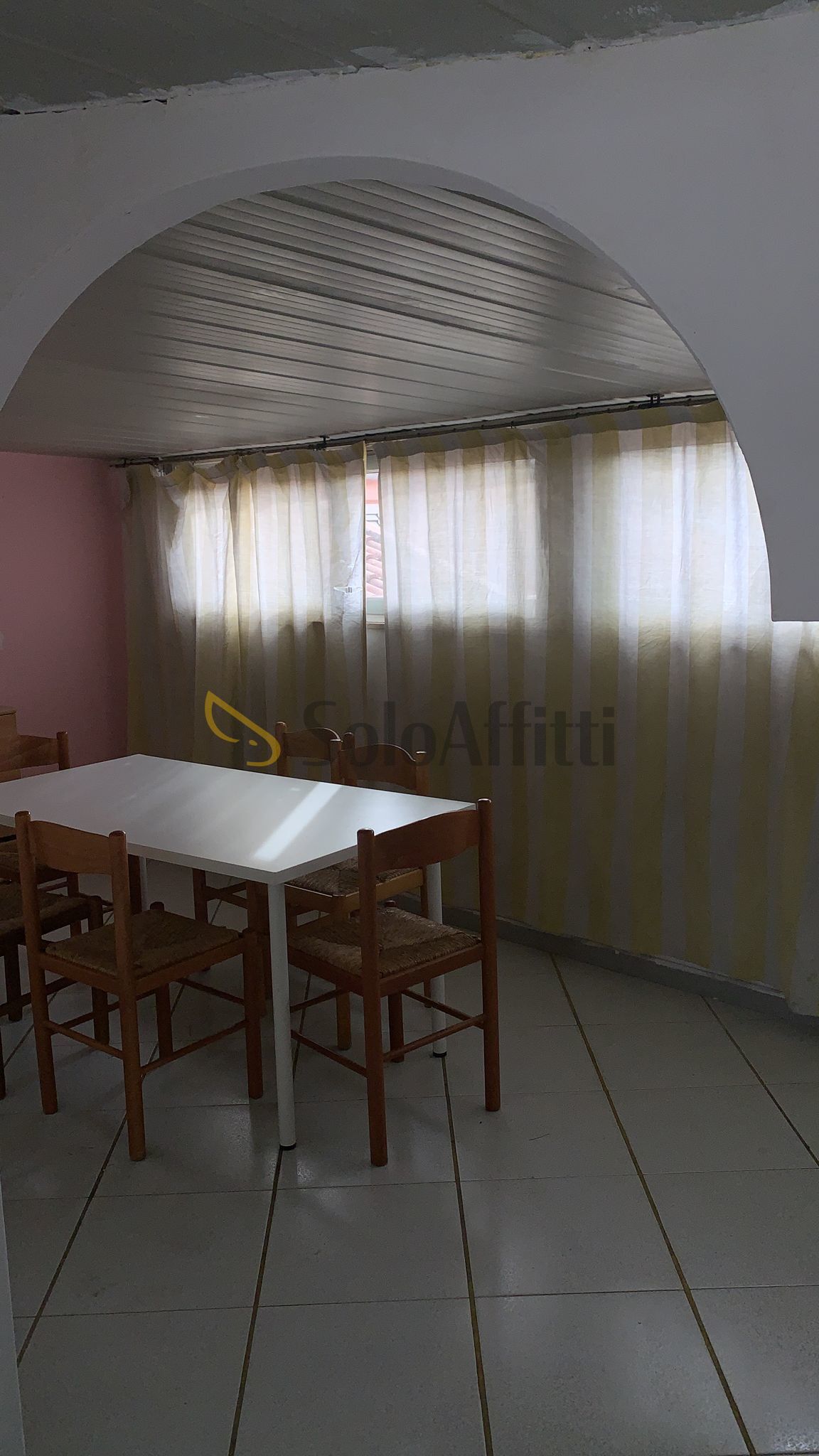 Immagine 4 di Mansarda in affitto  a Taormina