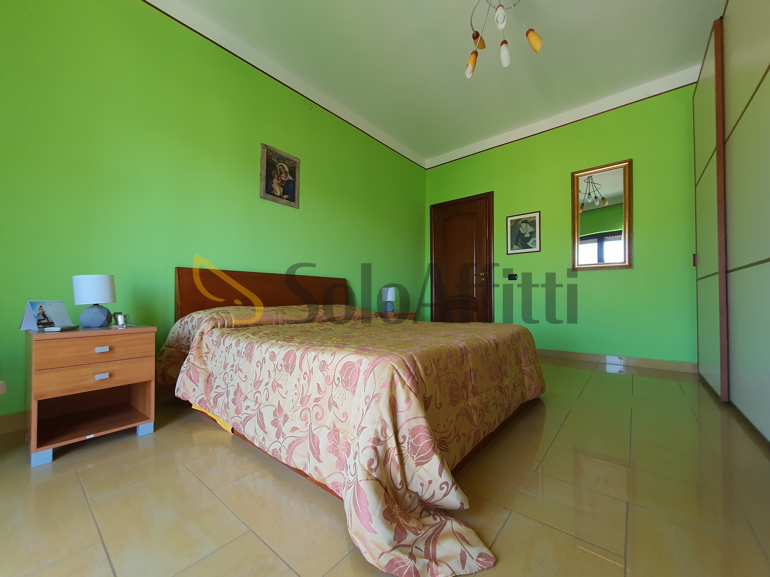 Immagine 6 di Trilocale in affitto  a Catanzaro