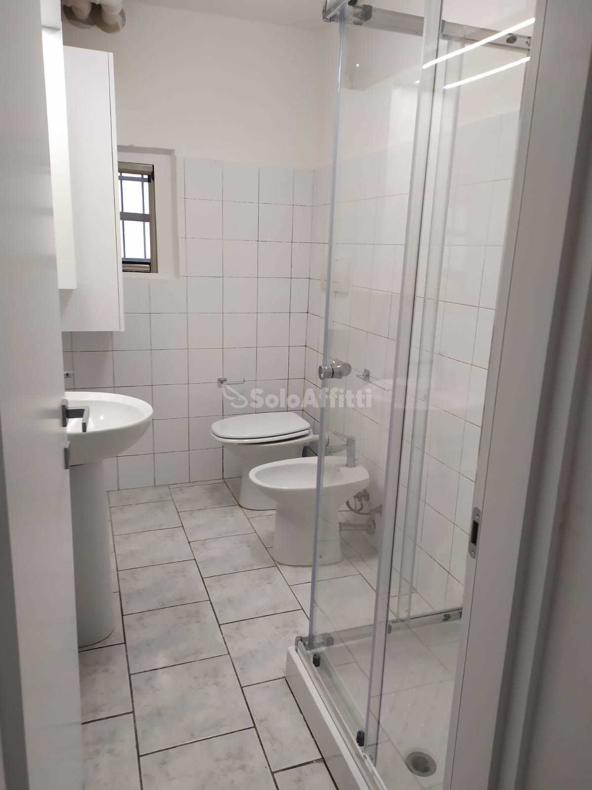 Immagine 8 di Trilocale in affitto  a Rosora