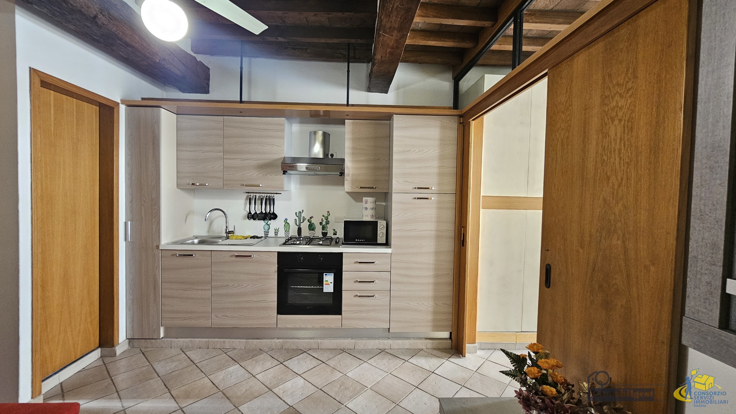 Immagine 7 di Bilocale in vendita  in Strada Giuseppe Garibaldi 47 a Parma