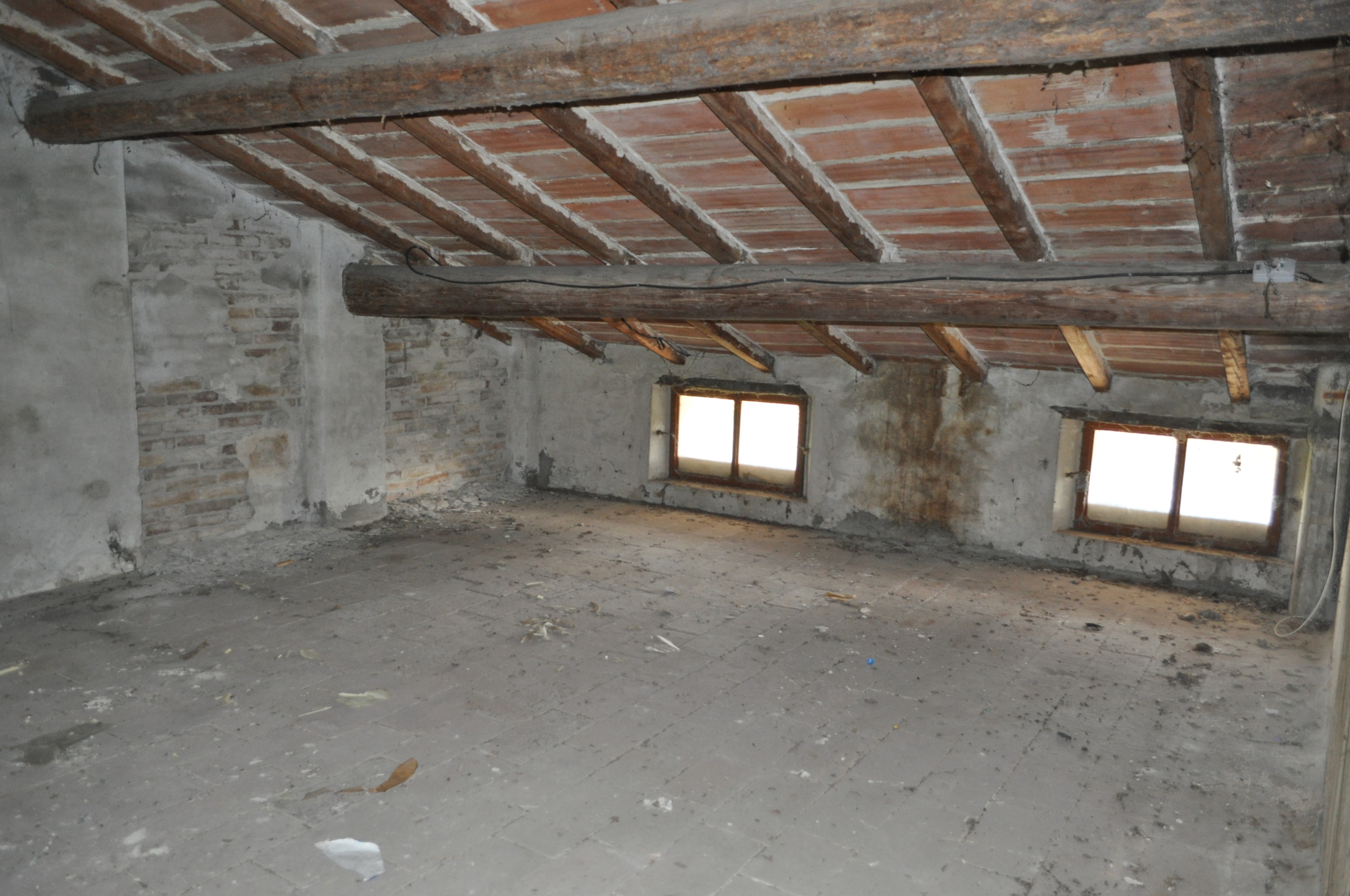 Immagine 17 di Rustico / casale in vendita  in San Quirico a Sissa Trecasali