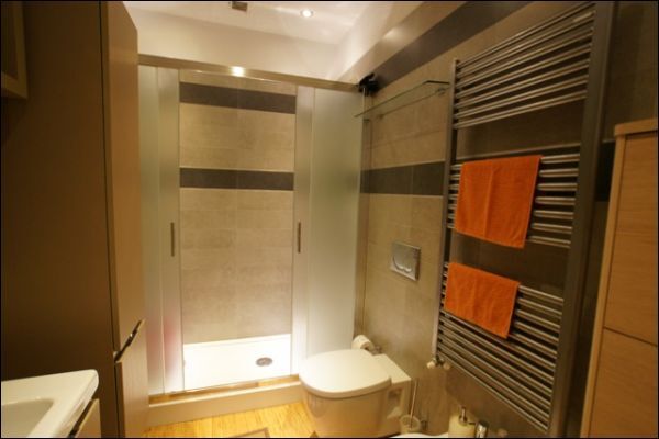 Immagine 7 di Trilocale in vendita  a La Spezia