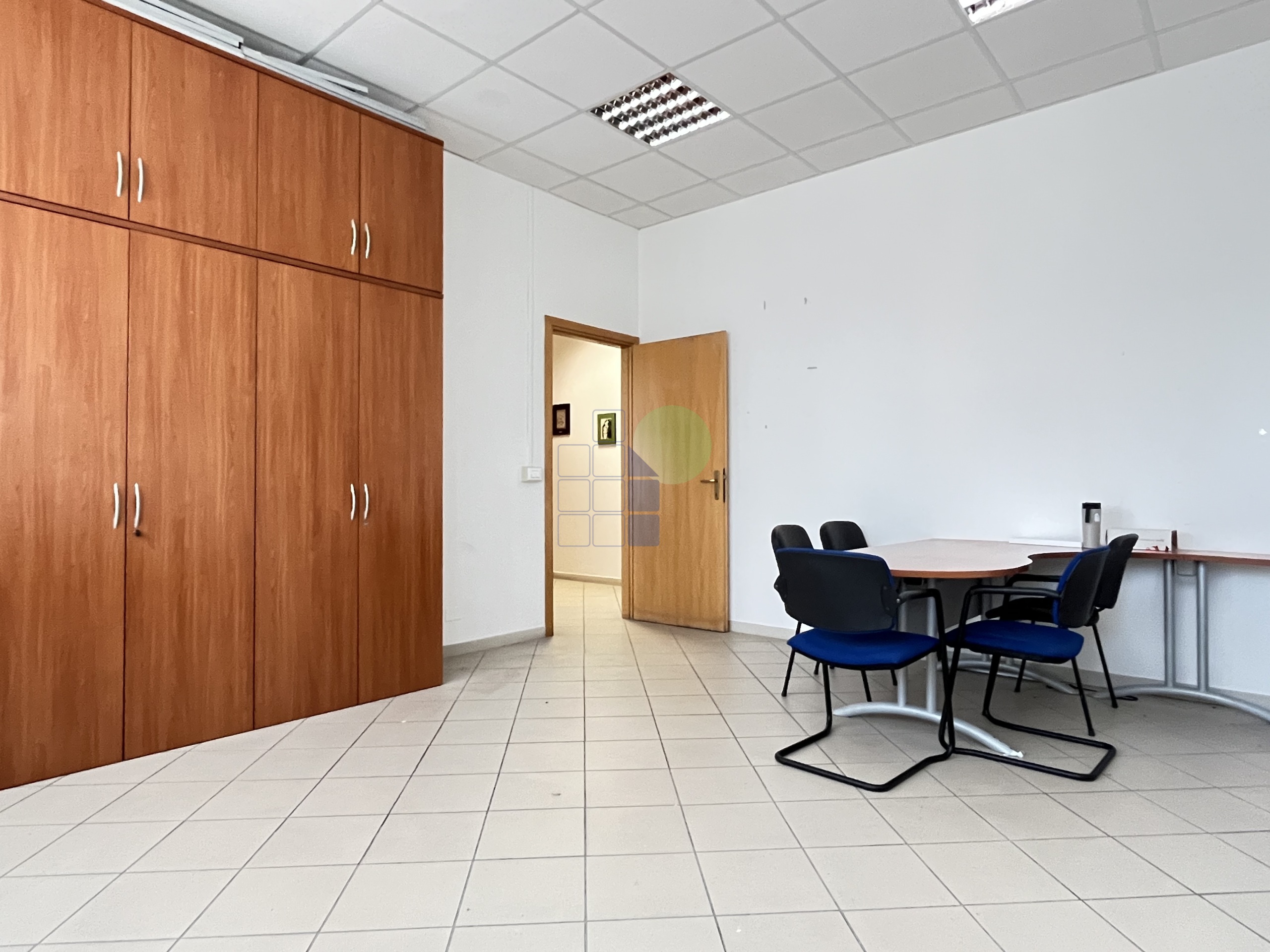 Immagine 6 di Ufficio in affitto  in Via dell' Artigianato 11 a Livorno