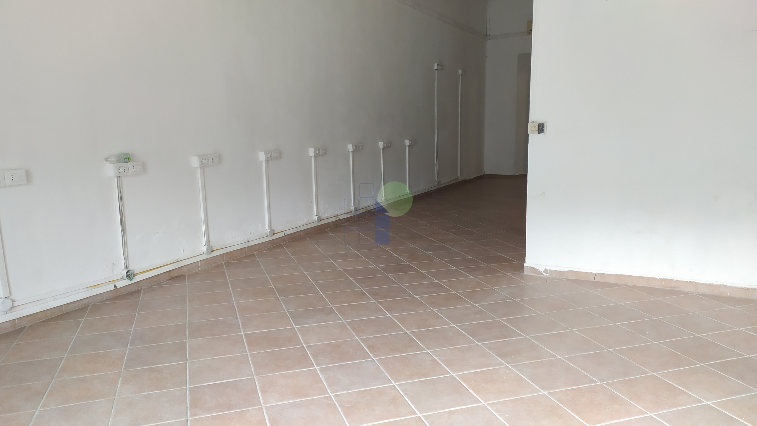 Immagine 7 di Capannone industriale in affitto  in Scali Luigi Bettarini 2 a Livorno