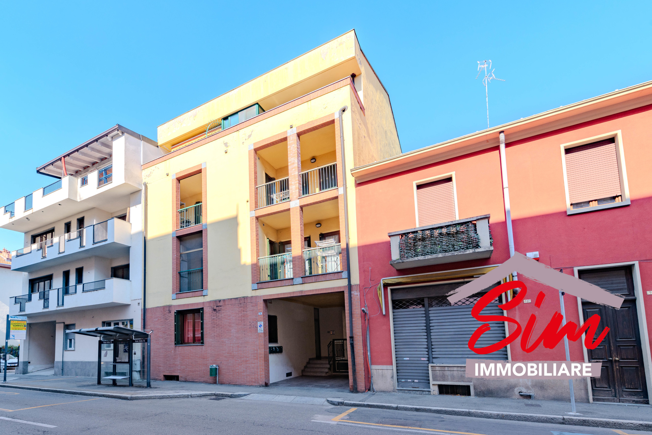 Immagine 3 di Bilocale in vendita  in Viale Volta snc a Novara