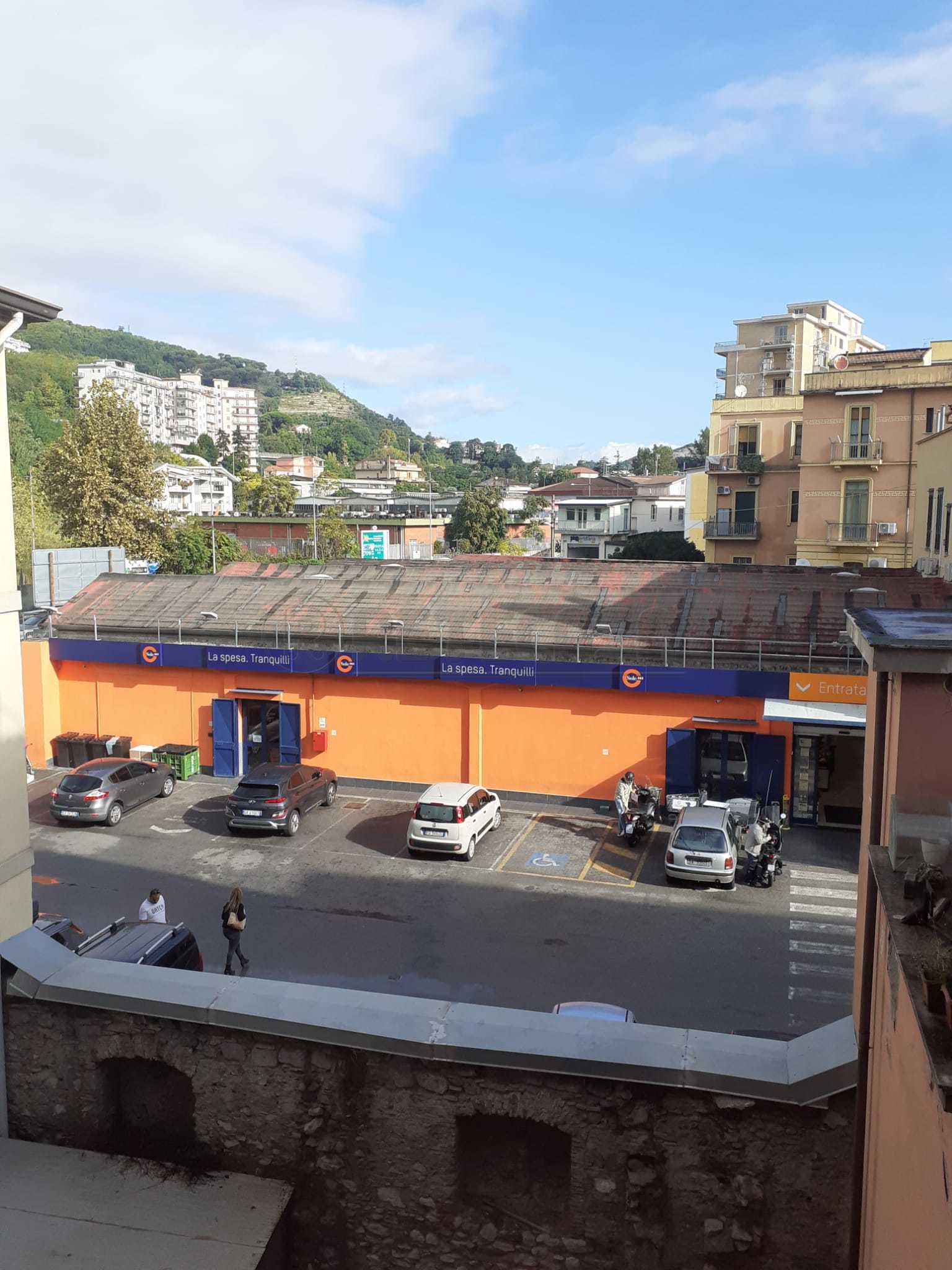 Immagine 10 di Trilocale in vendita  in via Ugo Pepe 4 a Salerno