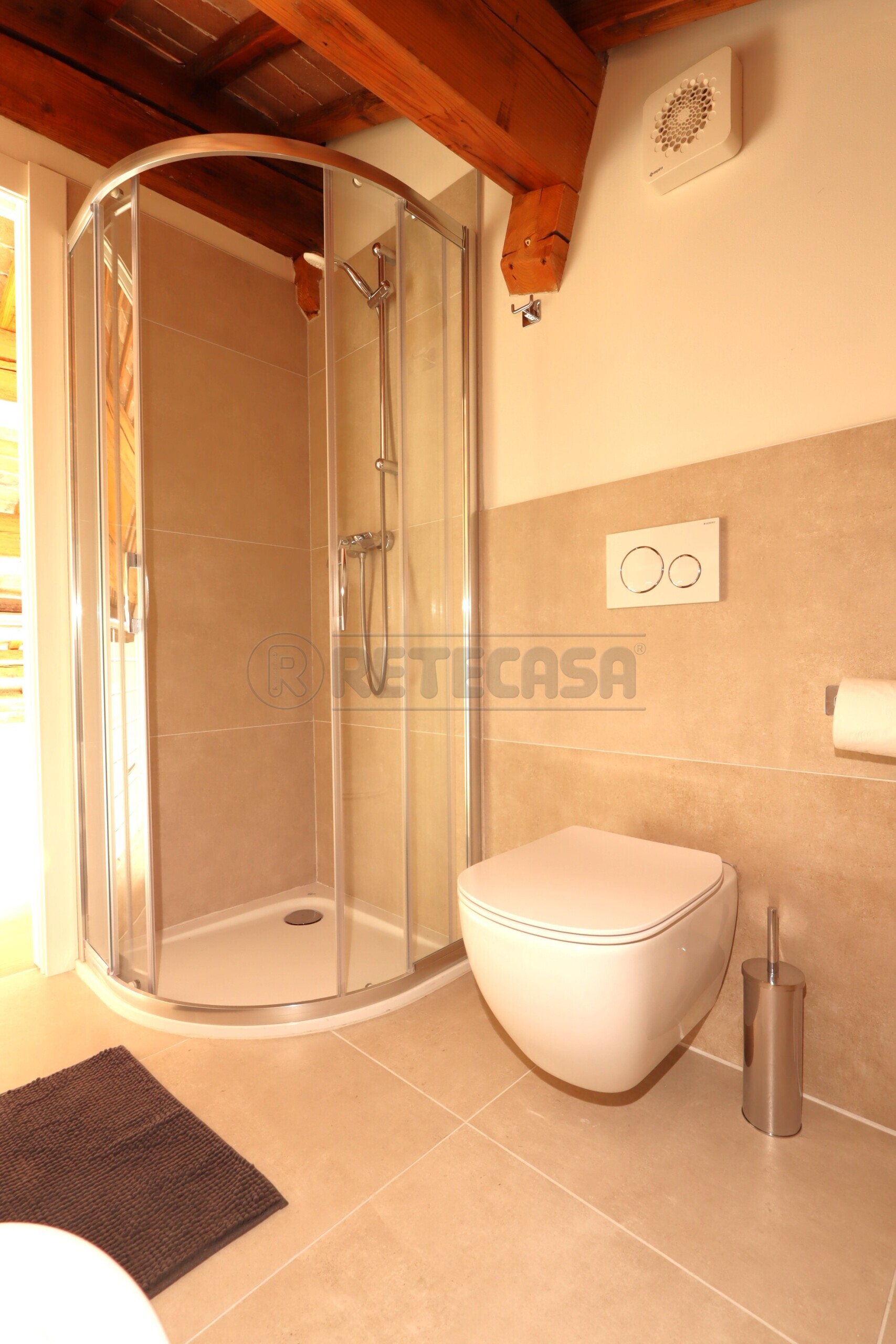 Immagine 29 di Attico in affitto  in Corso Antonio Fogazzaro 43 a Vicenza