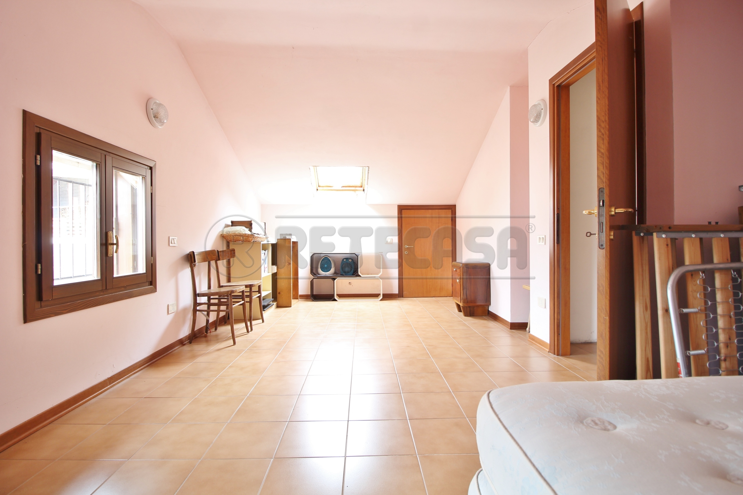 Immagine 16 di Porzione di casa in vendita  in via cocco 10 a Altissimo