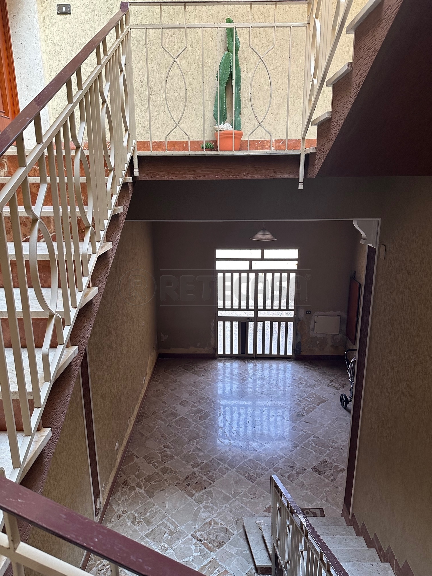 Immagine 12 di Appartamento in vendita  a Mazara Del Vallo