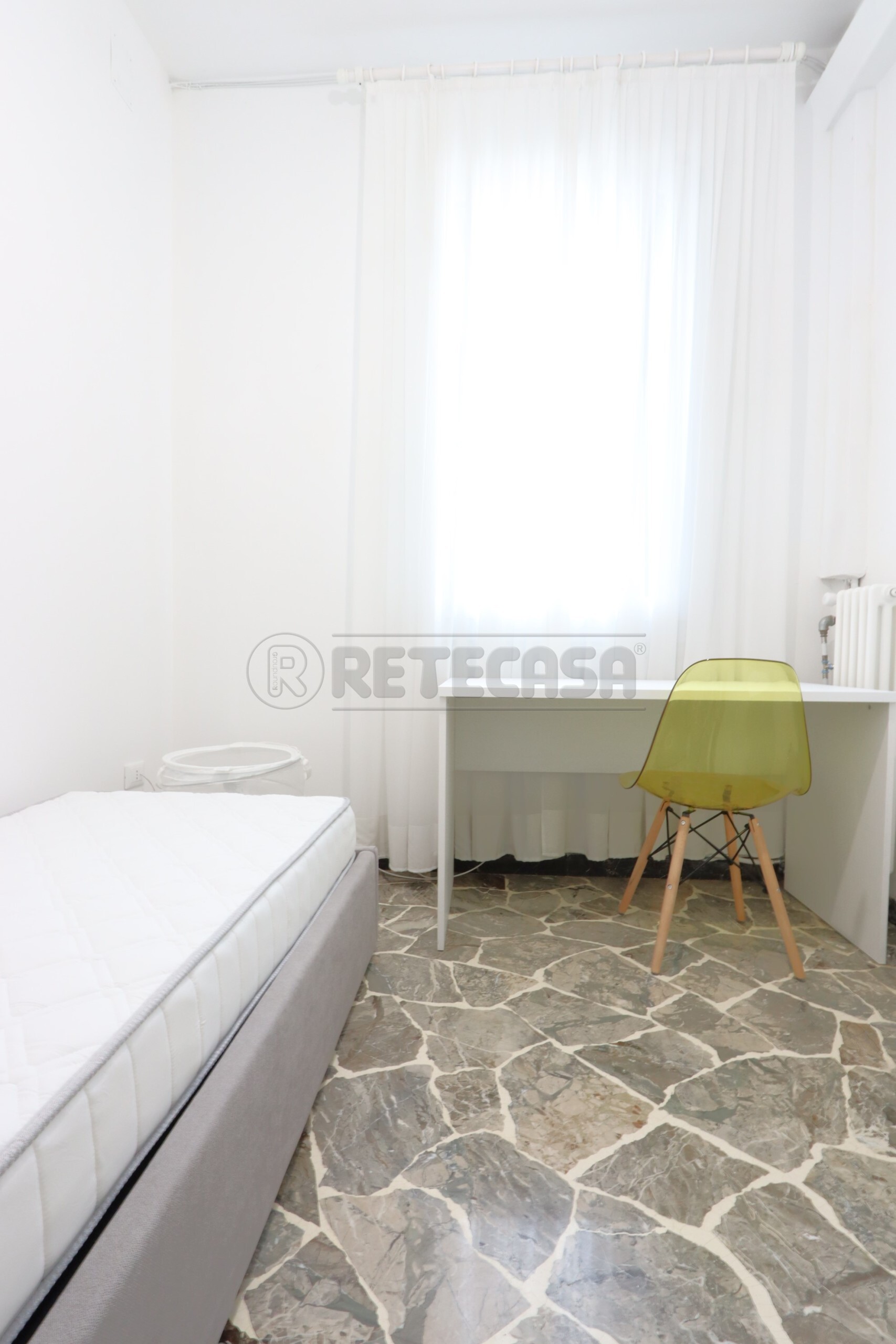 Immagine 20 di Stanza singola in affitto  in Corso Padova a Vicenza