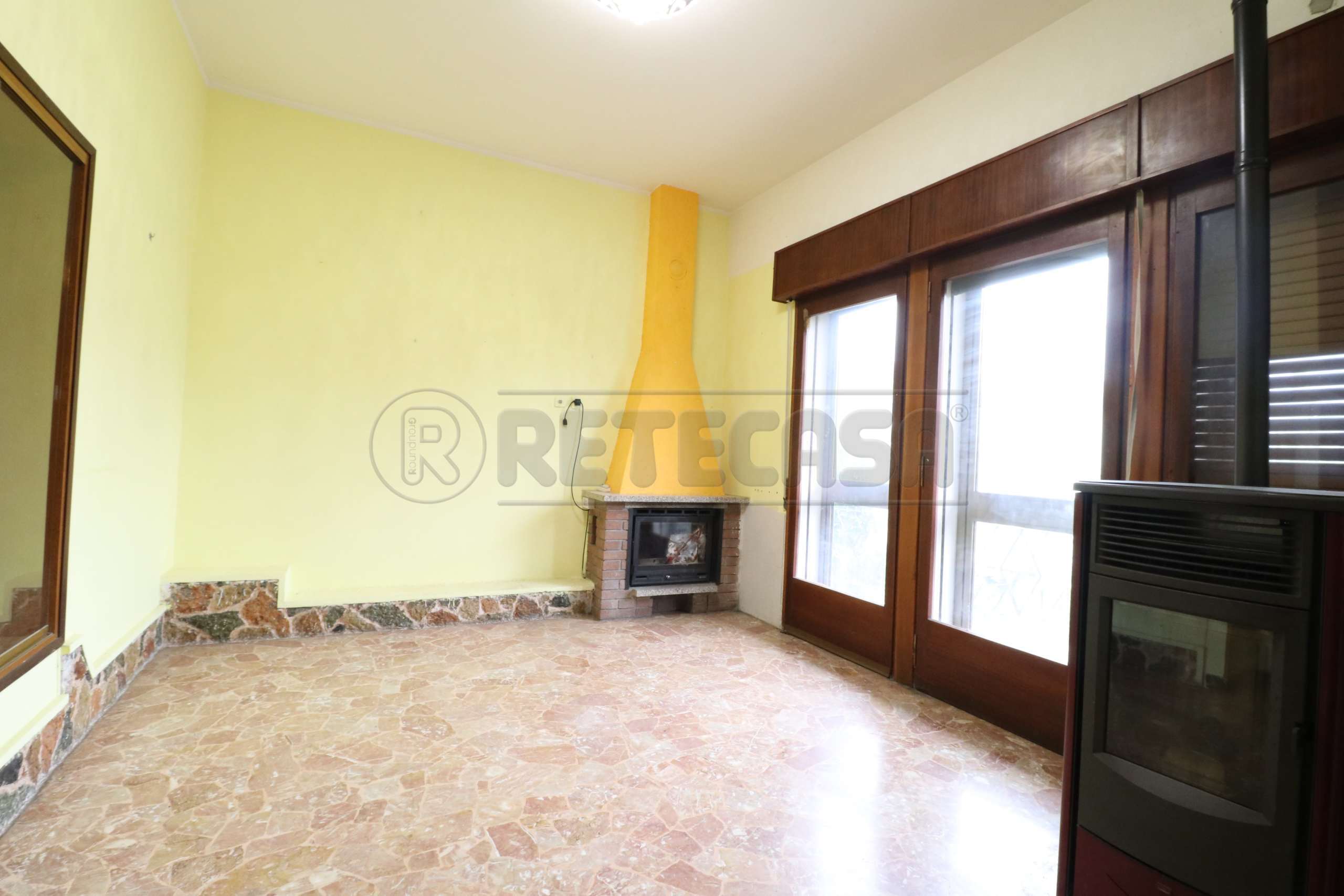 Immagine 10 di Villa in vendita  in Via XXV Aprile 23 a Sermide