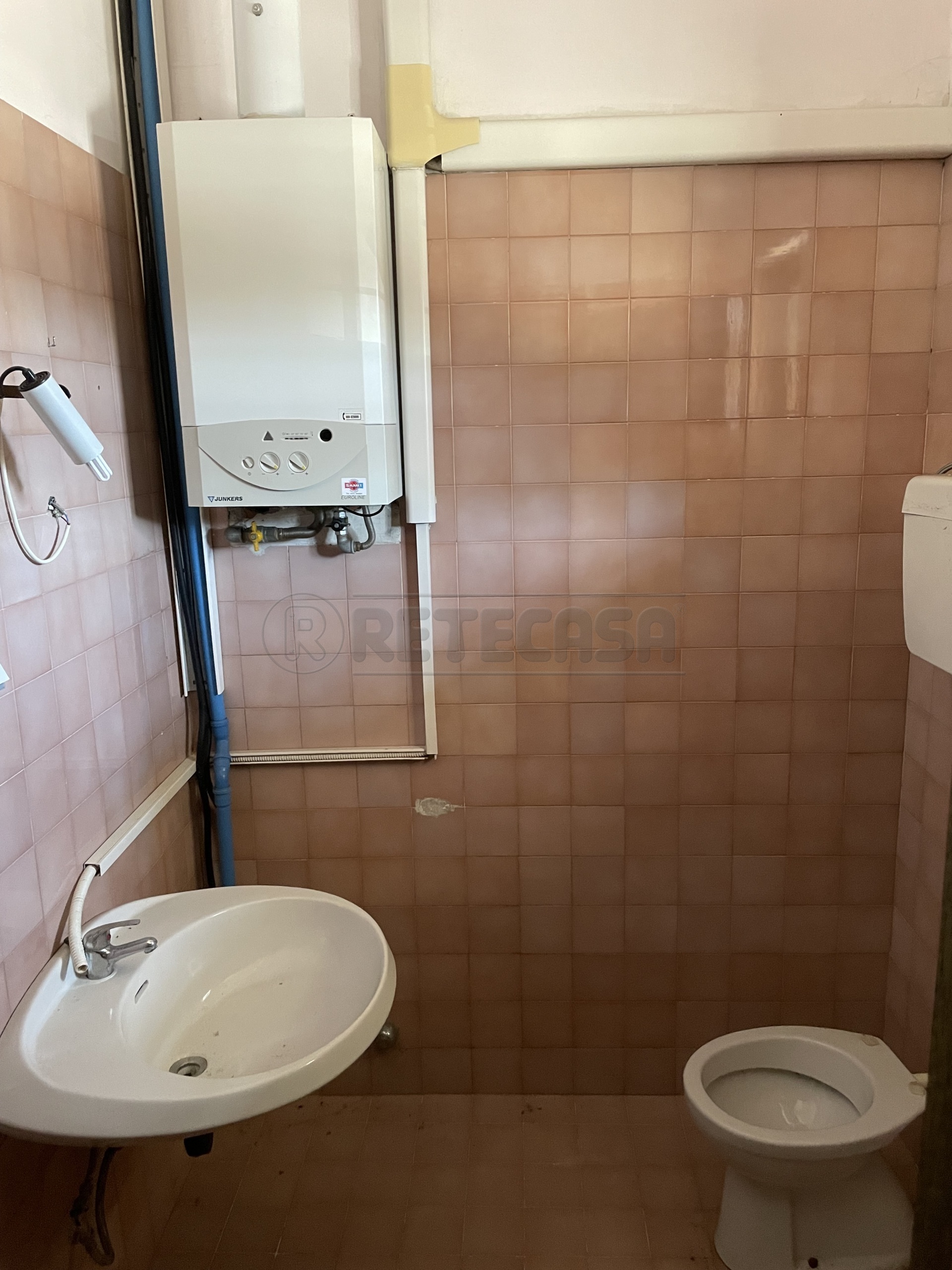 Immagine 40 di Locale commerciale in vendita  in Viale Giuseppe Verdi 32 a Vicenza