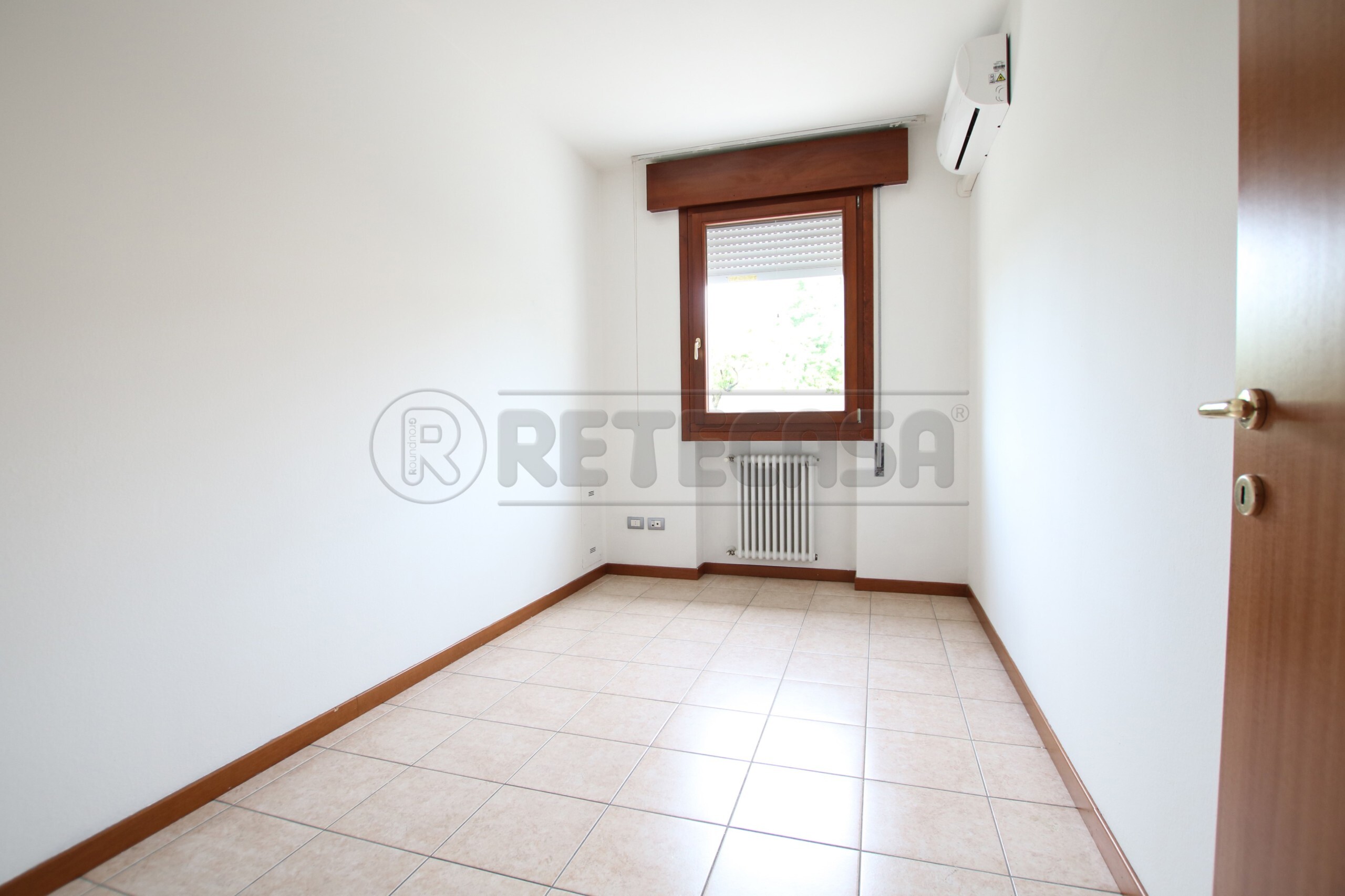 Immagine 10 di Bilocale in vendita  in Via Giovanni Falcone a Barbarano Mossano