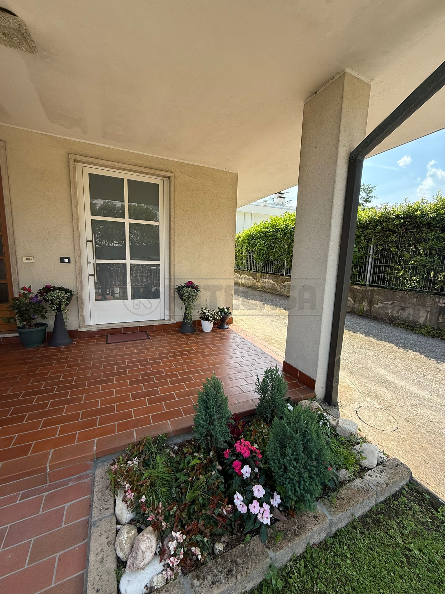 Immagine 2 di Casa semindipendente in vendita  a Arzignano