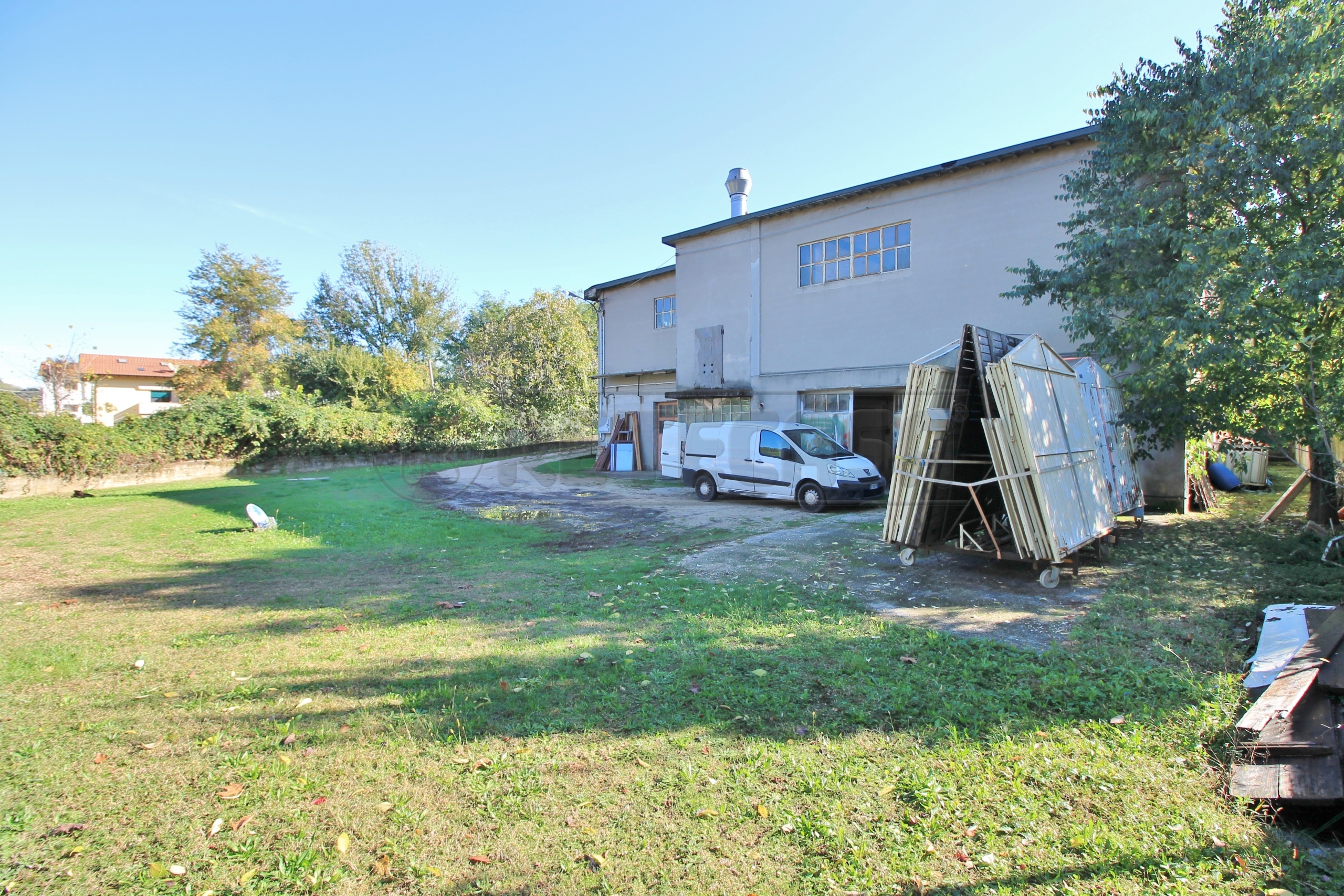 Immagine 15 di Attività artigianale in vendita  in Via San Zeno 2B a Arzignano