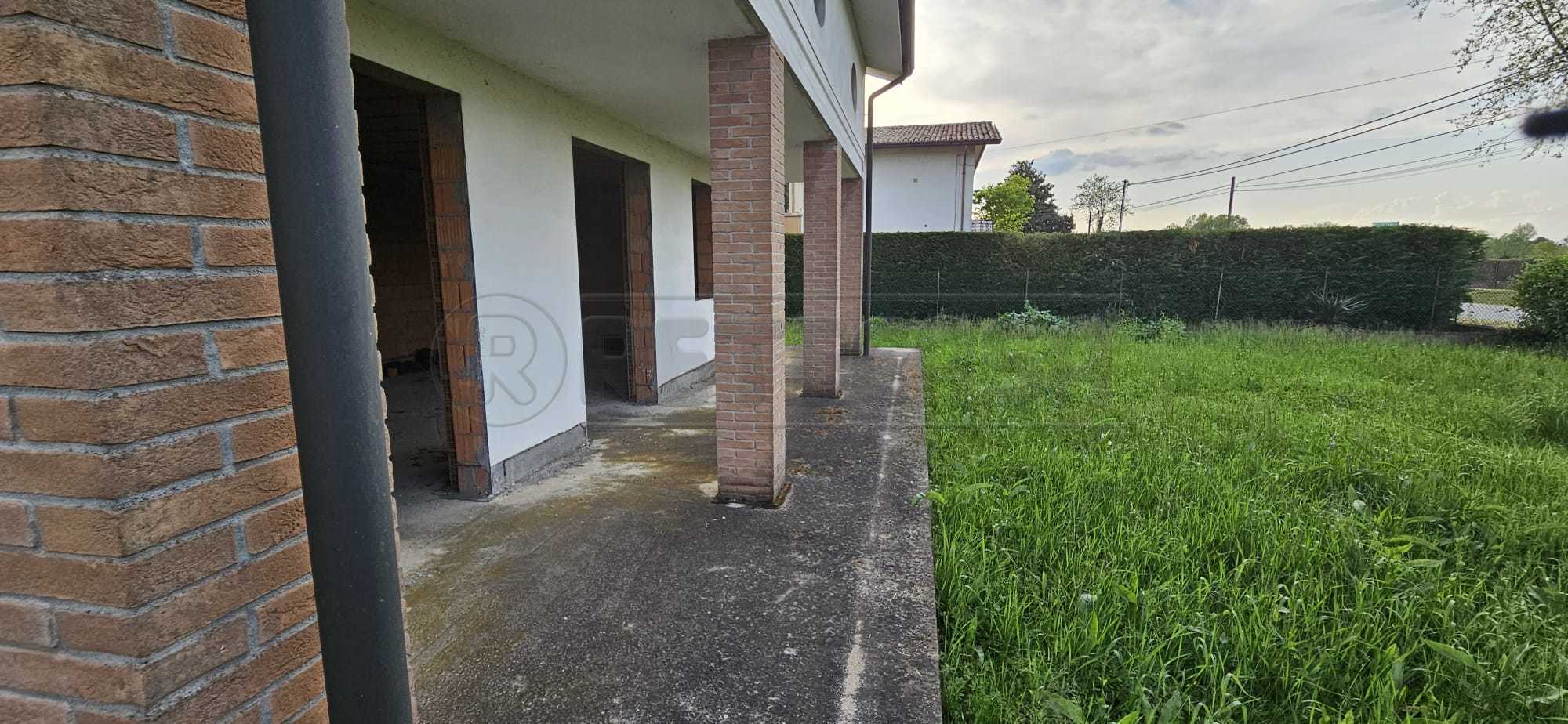 Immagine 8 di Casa indipendente in vendita  a Santa Maria Di Sala