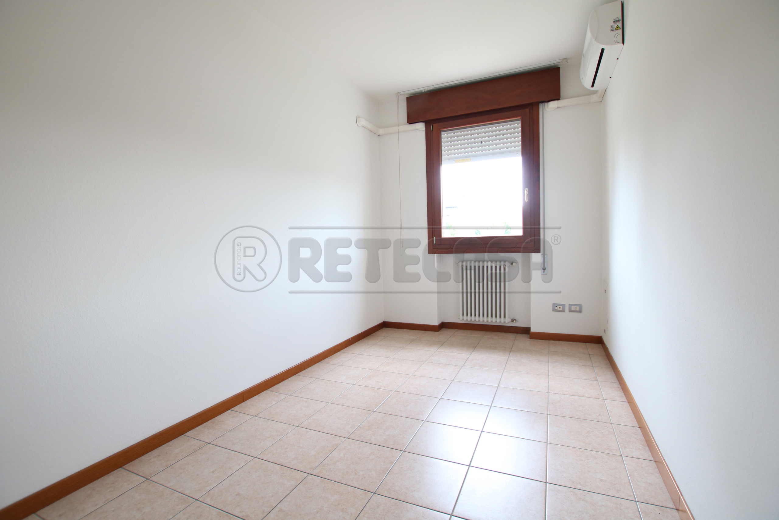 Immagine 12 di Bilocale in vendita  in Via Giovanni Falcone a Barbarano Mossano