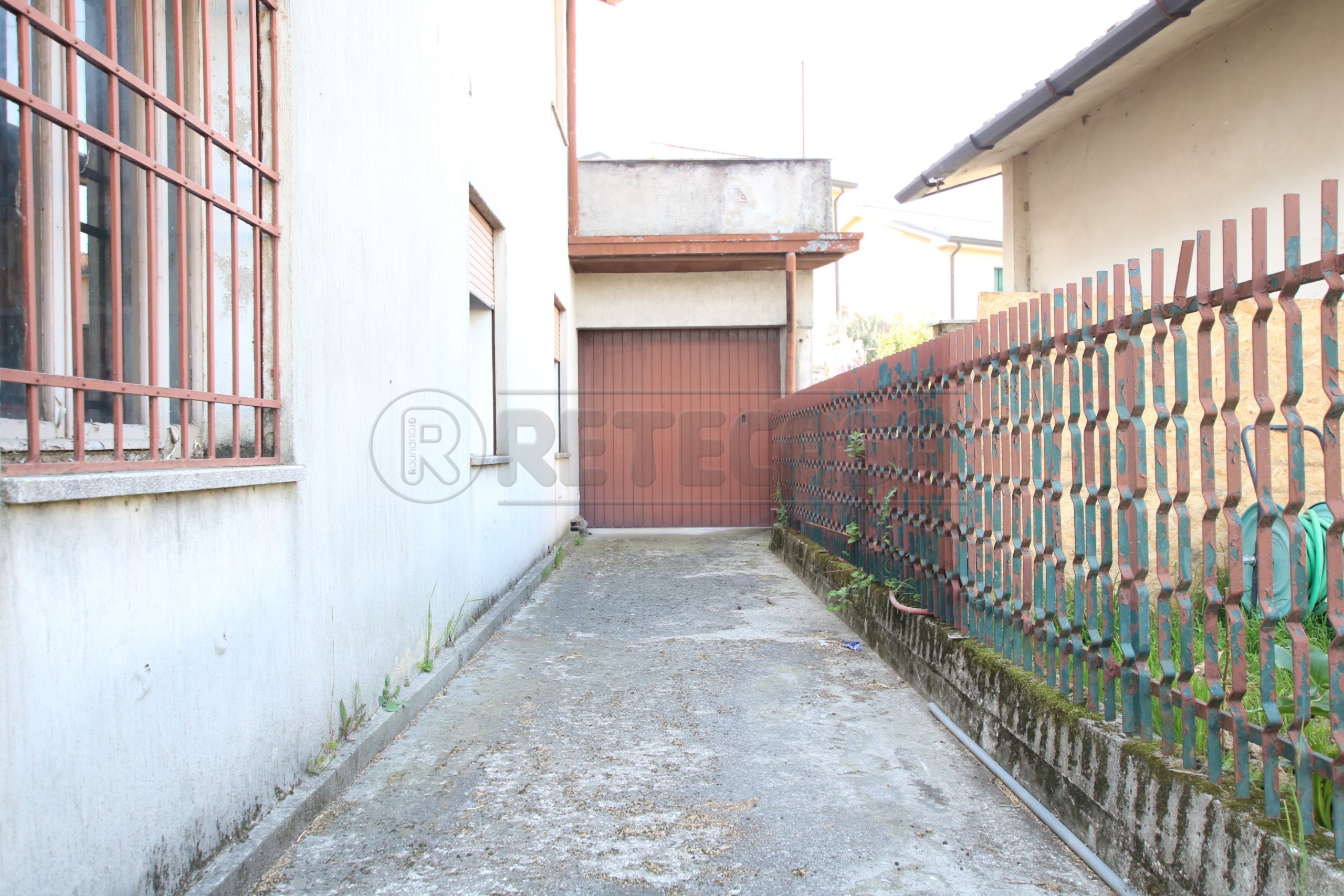 Immagine 31 di Casa bifamiliare in vendita  a Montegalda