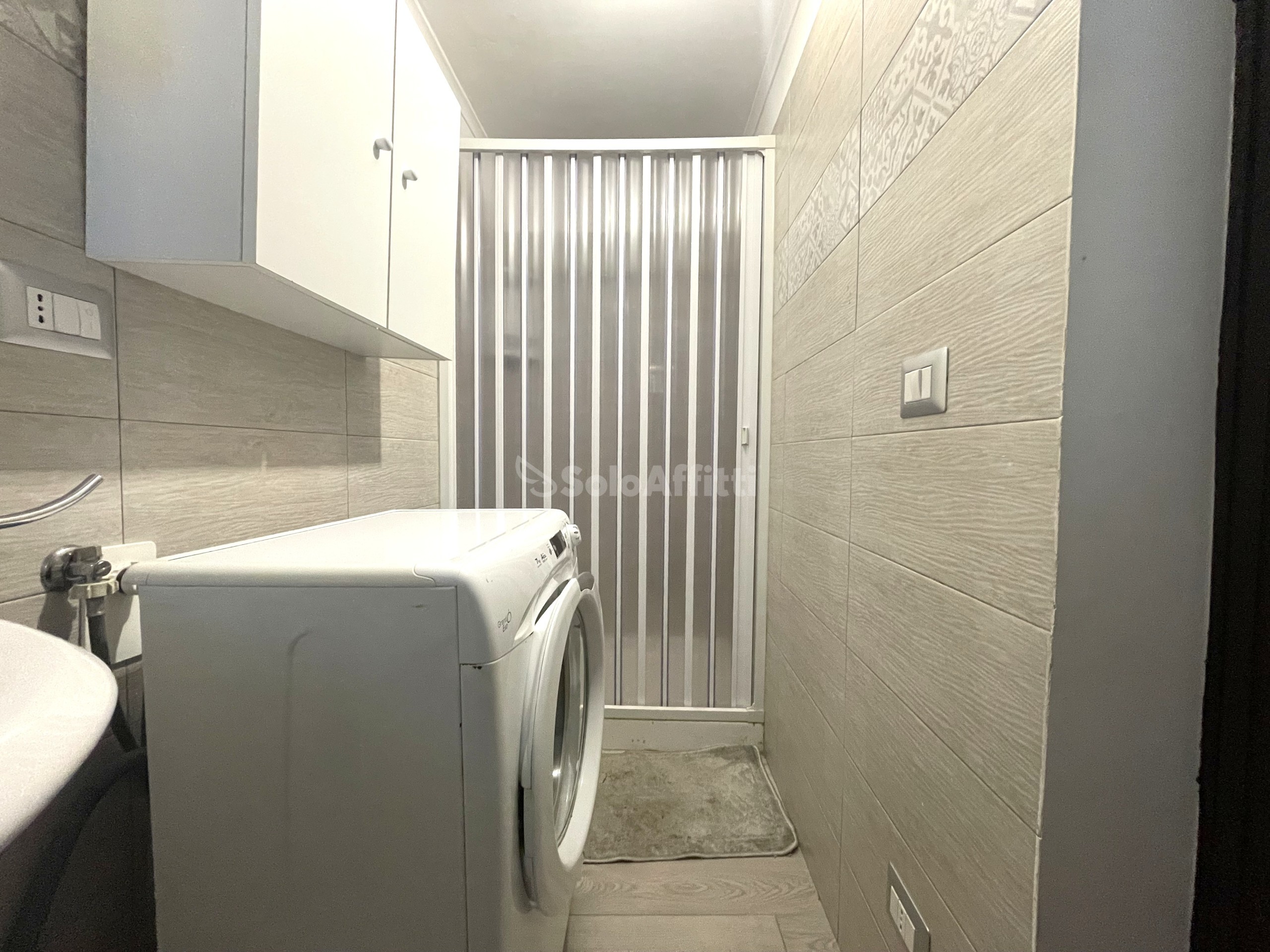 Immagine 9 di Bilocale in affitto  a Catanzaro