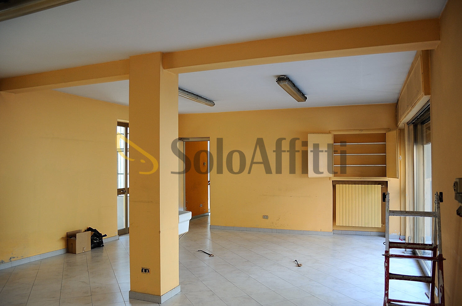 Immagine 4 di Locale commerciale in affitto  in Via Fratelli Rosselli 7 a Settimo Torinese