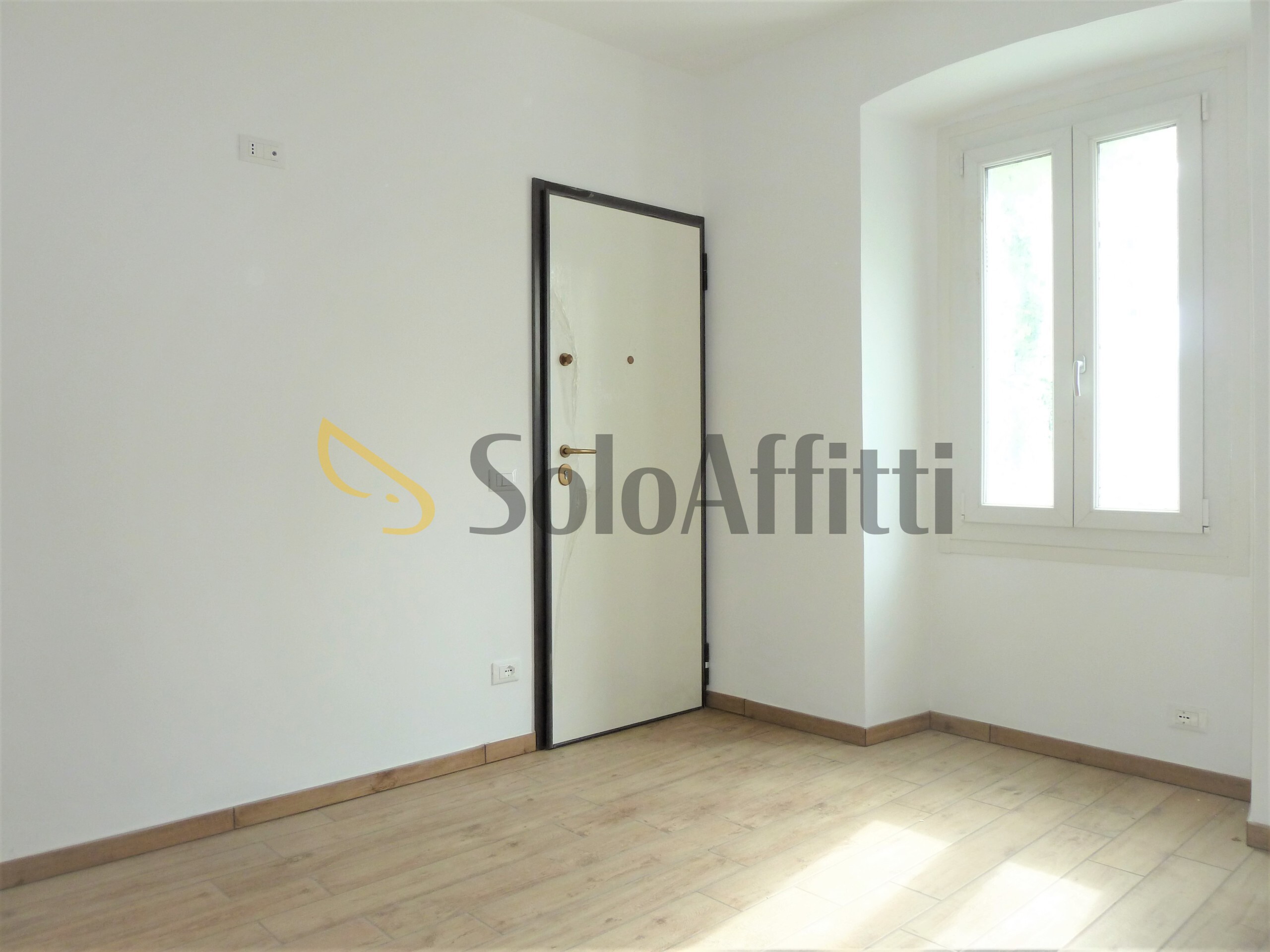 Immagine 5 di Bilocale in affitto  in Via Genova 6 a San Remo