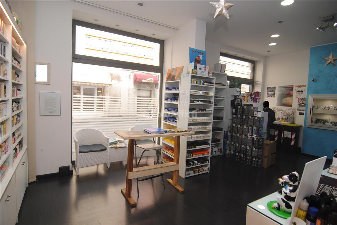 Immagine 7 di Locale commerciale in affitto  in Corso Amedeo 100 a Livorno