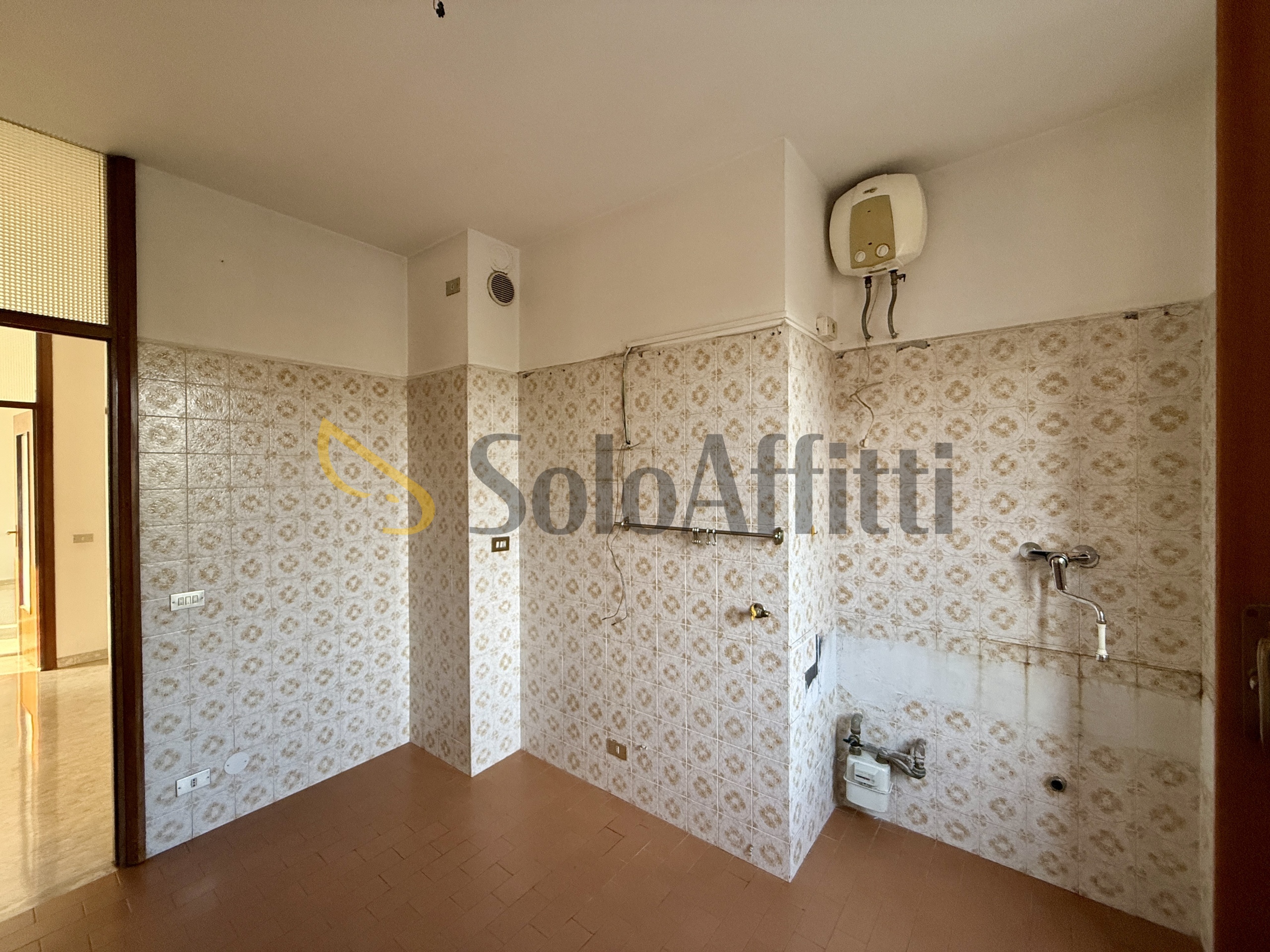 Immagine 96 di Quadrilocale in affitto  in Via Buratto 7 a Ciriè