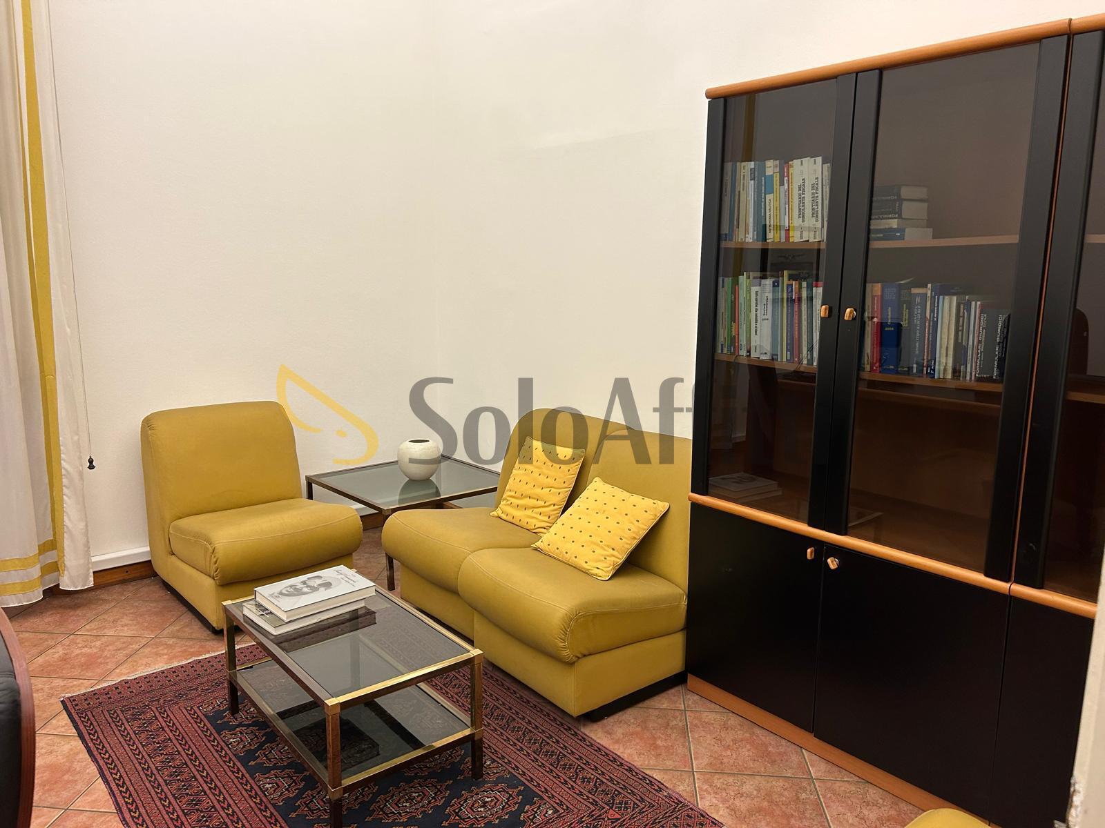 Immagine 3 di Stanza singola in affitto  a Catania