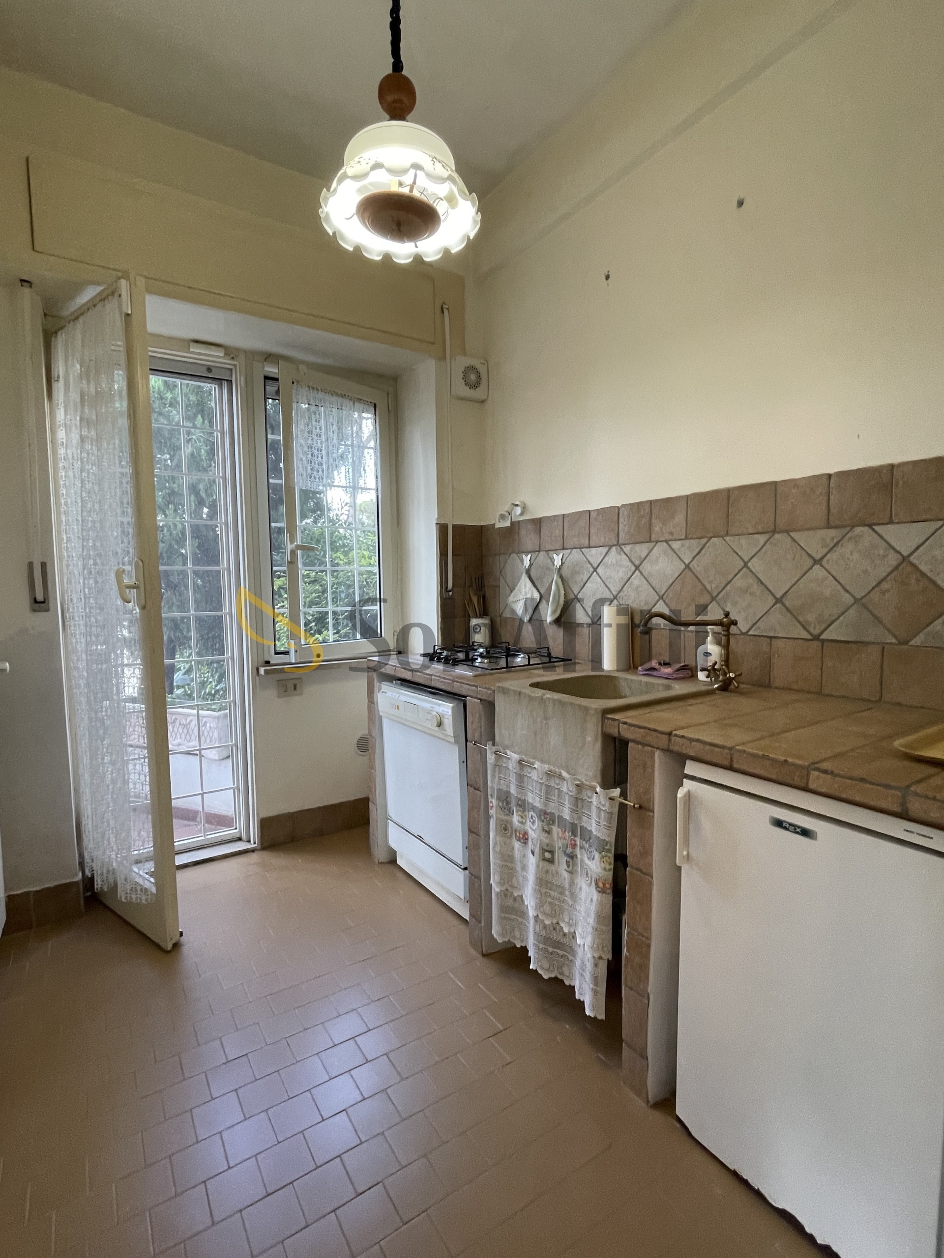 Immagine 18 di Villa in affitto  in Via di Valle Schioia a Anzio