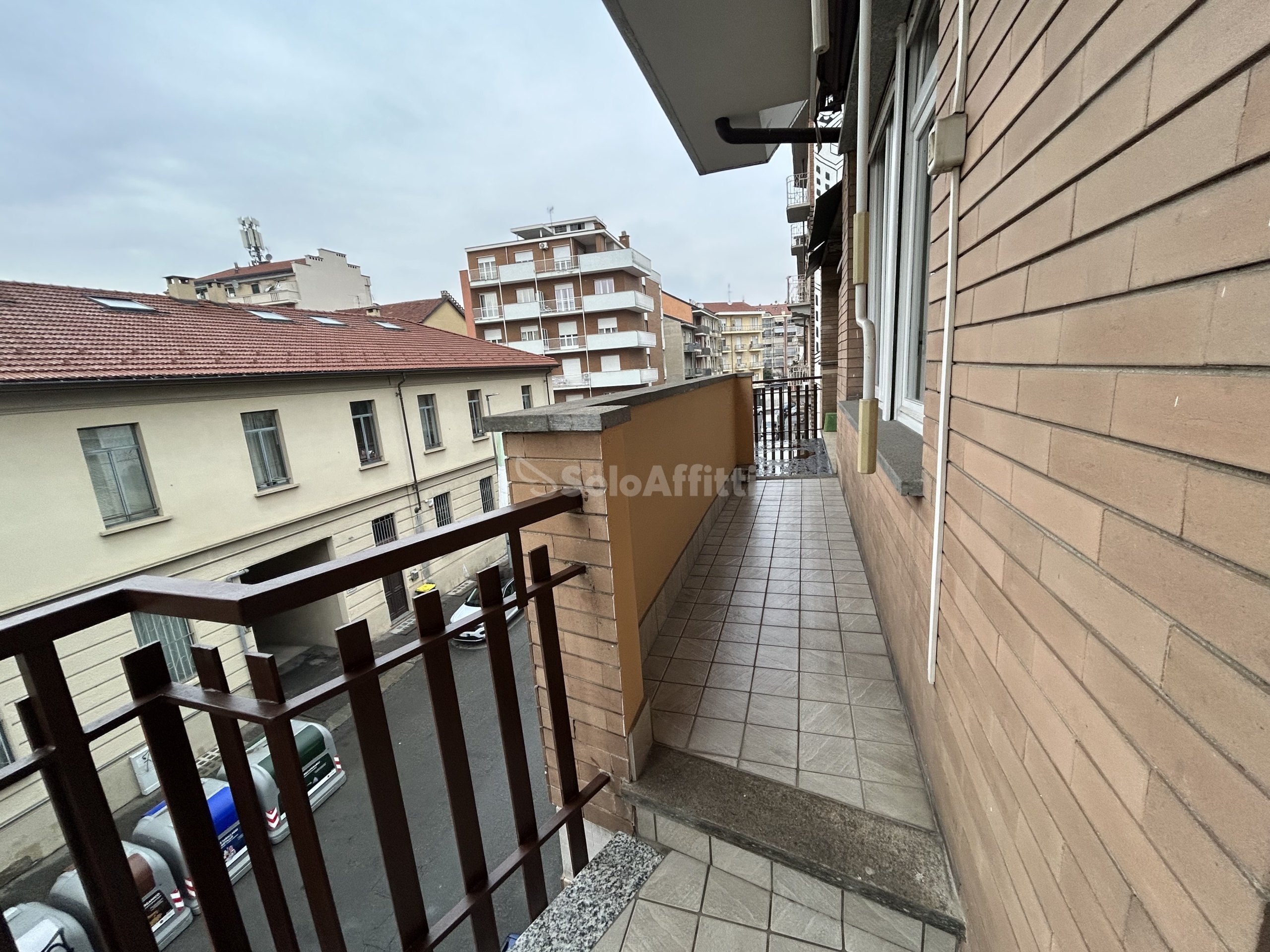 Immagine 14 di Trilocale in affitto  in Via Crescentino 32 a Torino