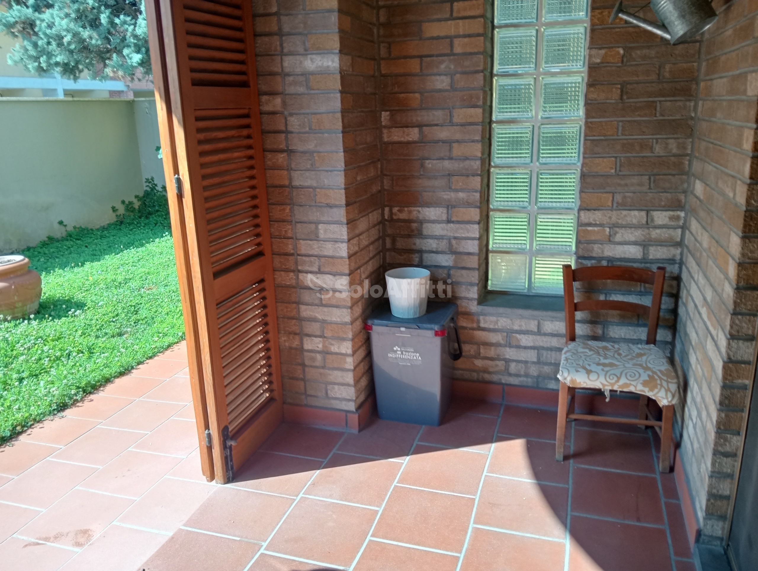 Immagine 2 di Bilocale in affitto  a Falconara Marittima