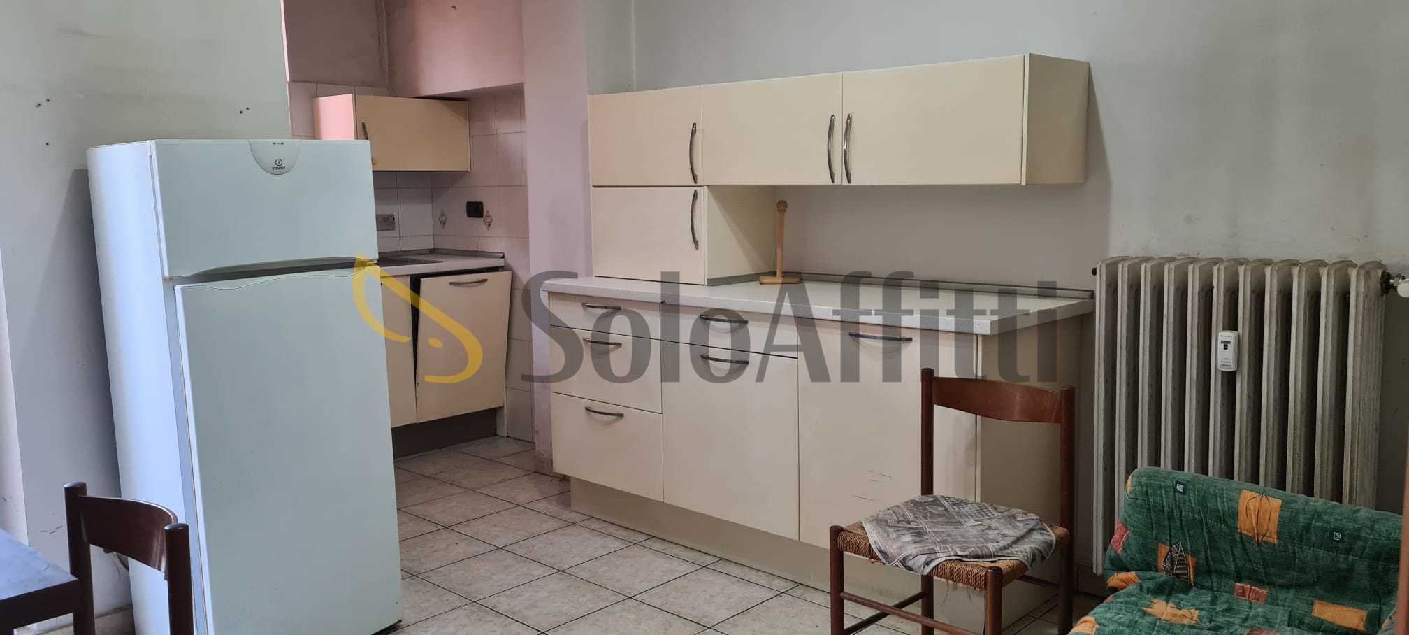 Immagine 7 di Bilocale in affitto  in Strada della Pronda a Torino