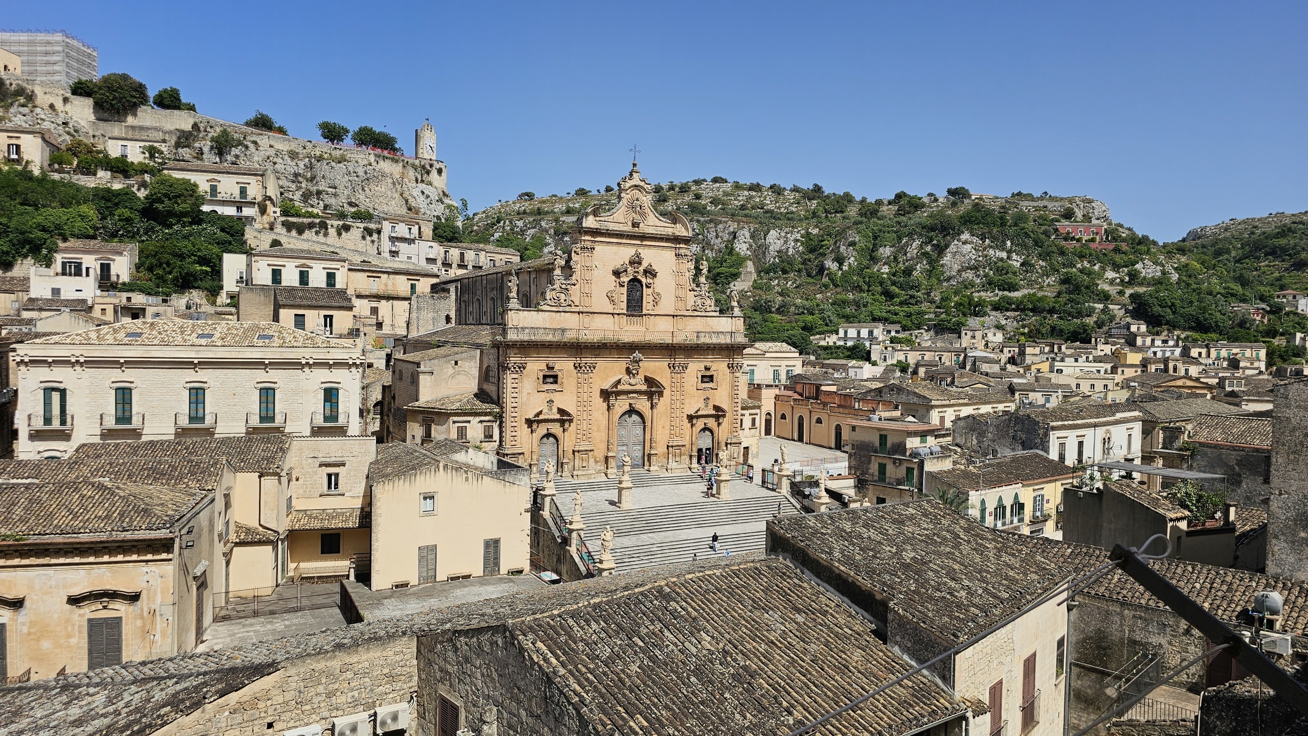 Immagine 2 di Casa indipendente in vendita  in Via Leni 4 a Modica