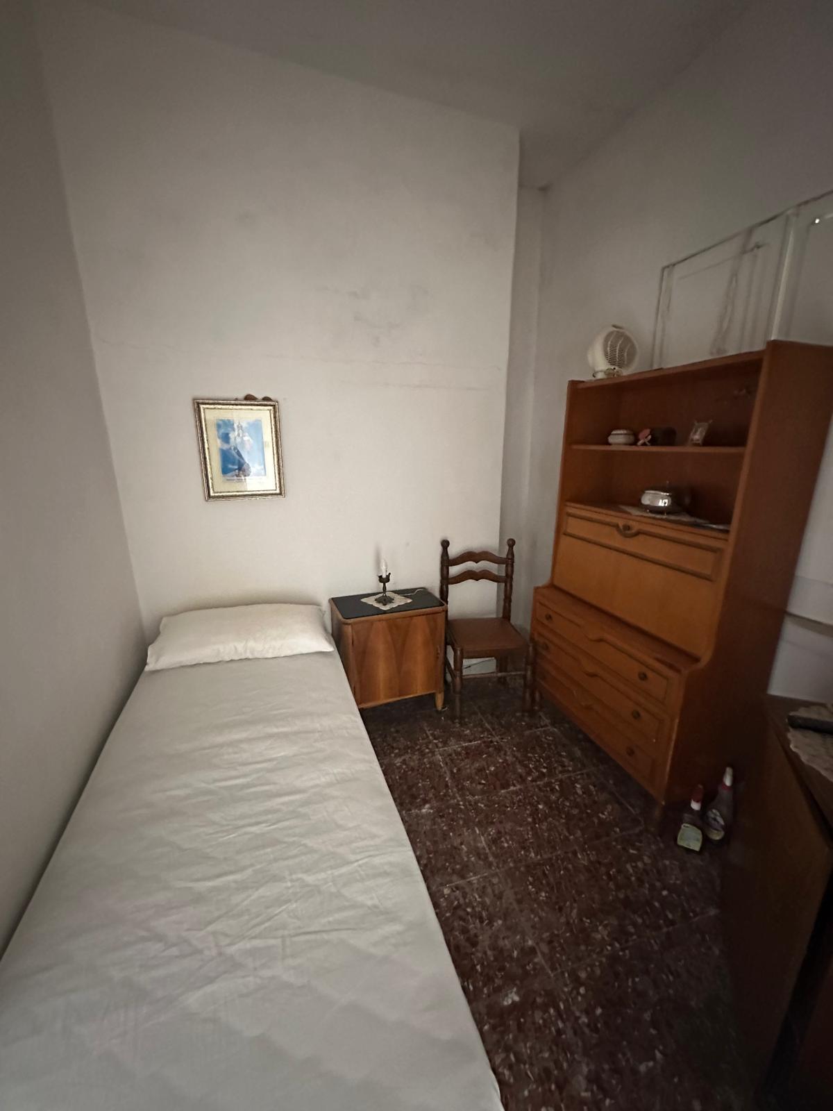 Immagine 8 di Porzione di casa in vendita  in VIA SBALZO a Modica
