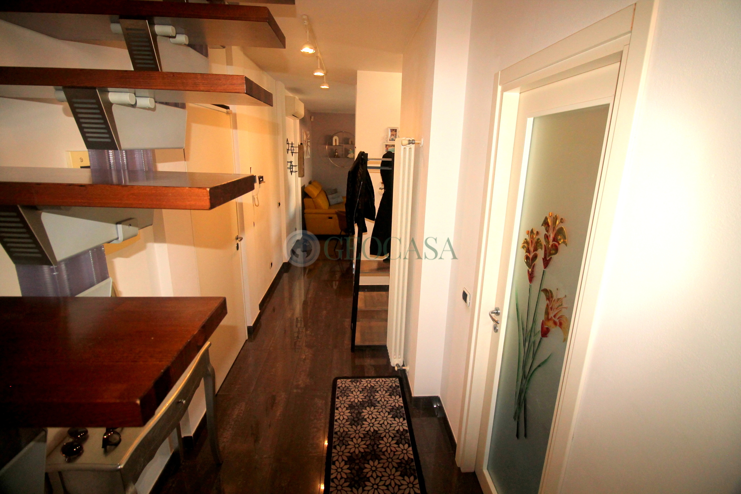 Immagine 15 di Appartamento in vendita  a Follo