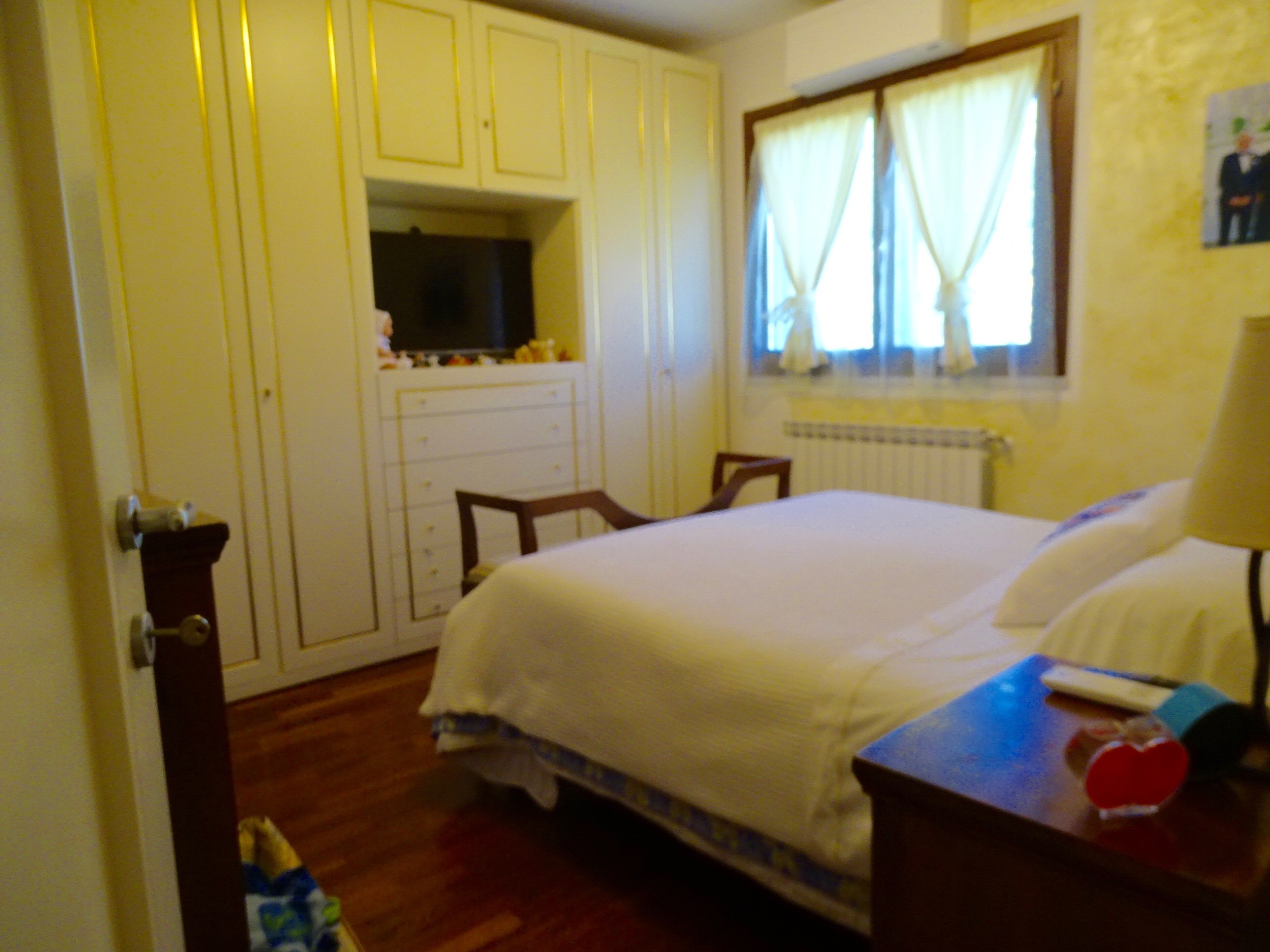 Immagine 8 di Villa in vendita  a Sarzana