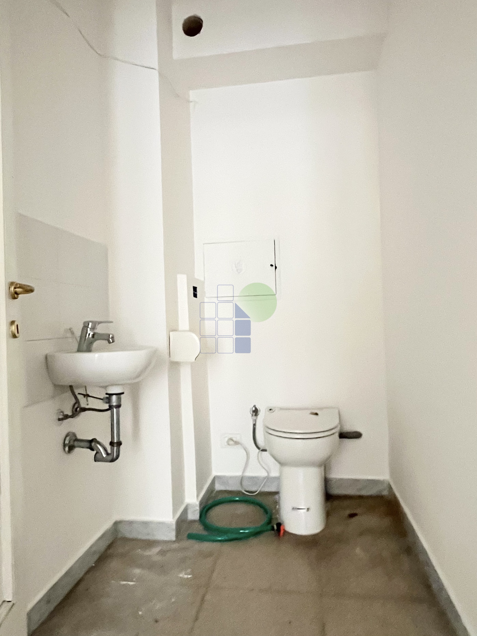 Immagine 4 di Ufficio in affitto  in Via Monte Grappa 15 a Livorno