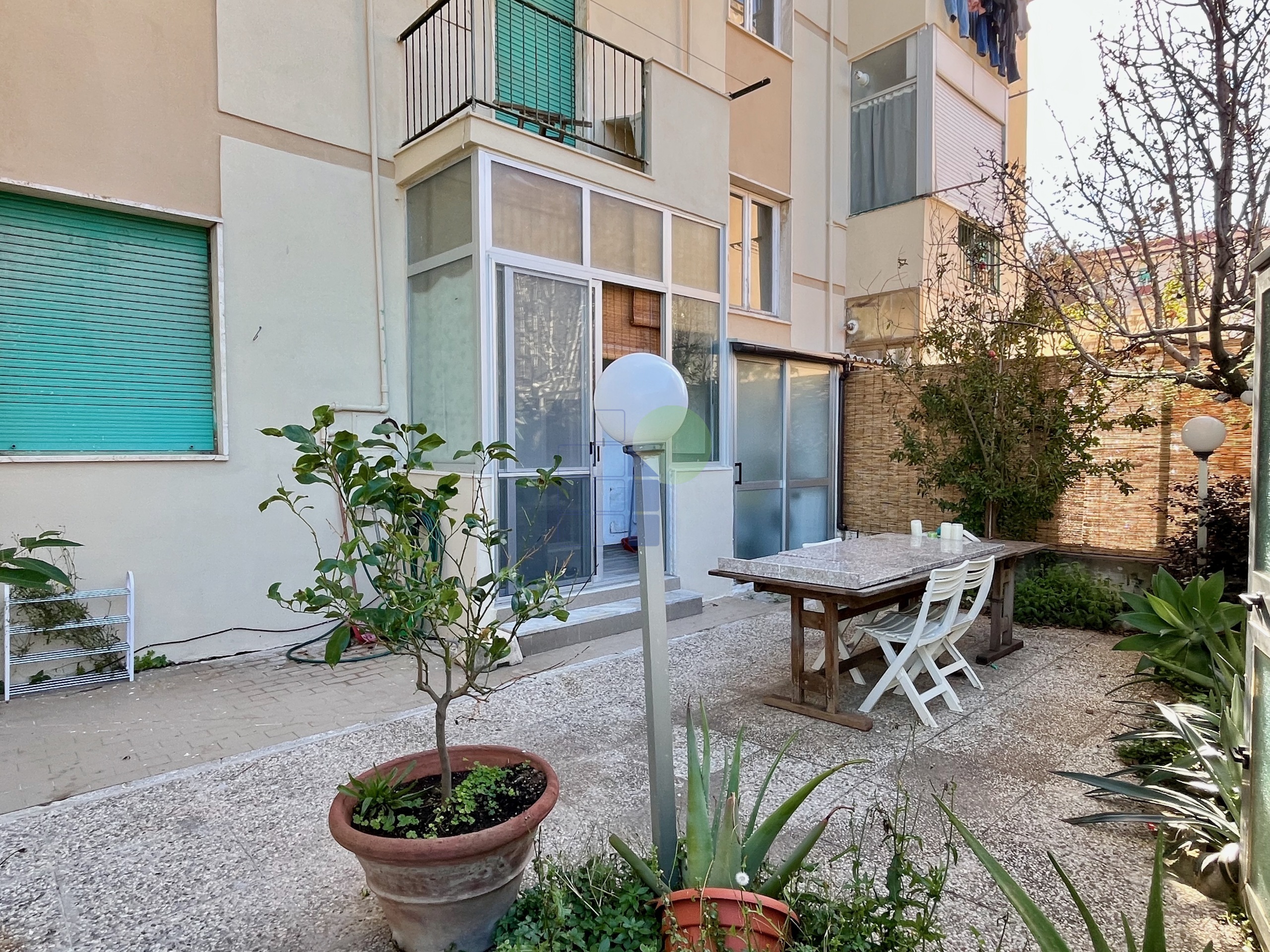 Immagine 24 di Trilocale in vendita  in Via Montebello 55 a Livorno