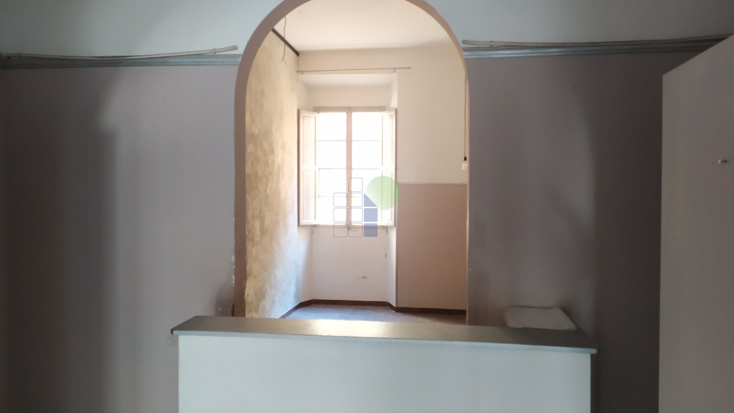 Immagine 1 di Locale commerciale in affitto  in Via Roma 30 a Livorno