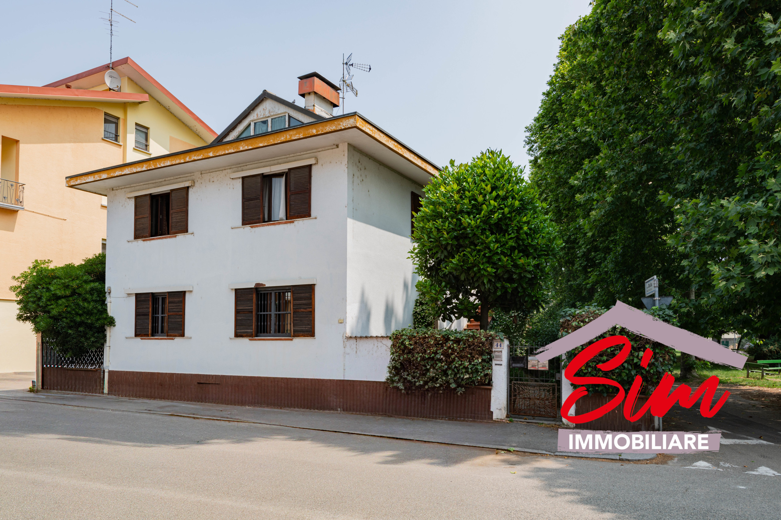 Immagine 43 di Casa bifamiliare in vendita  in Via Nino Oxilia 21 a Novara