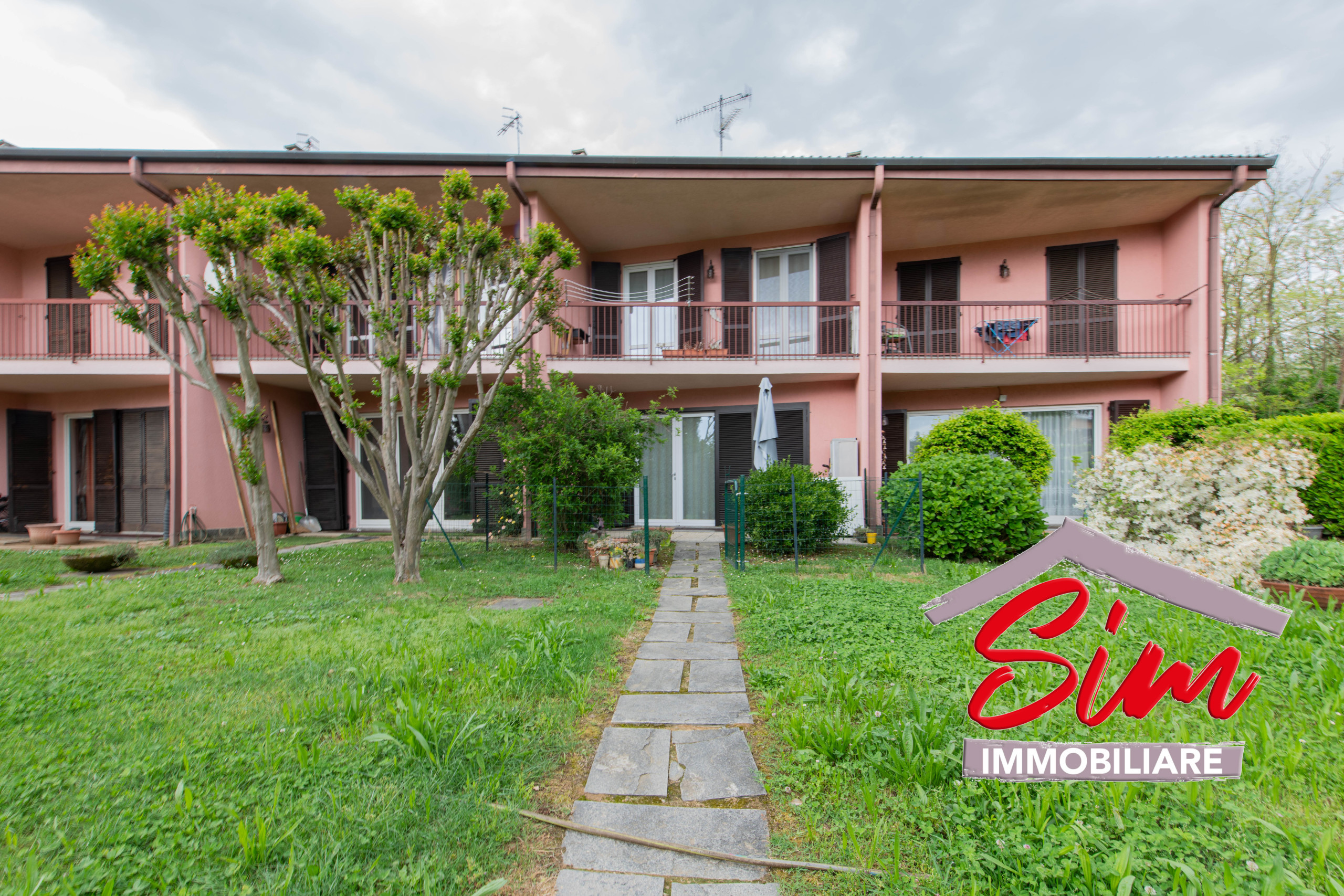 Immagine 3 di Villetta a schiera in vendita  in Via Giuppini sn a Sizzano