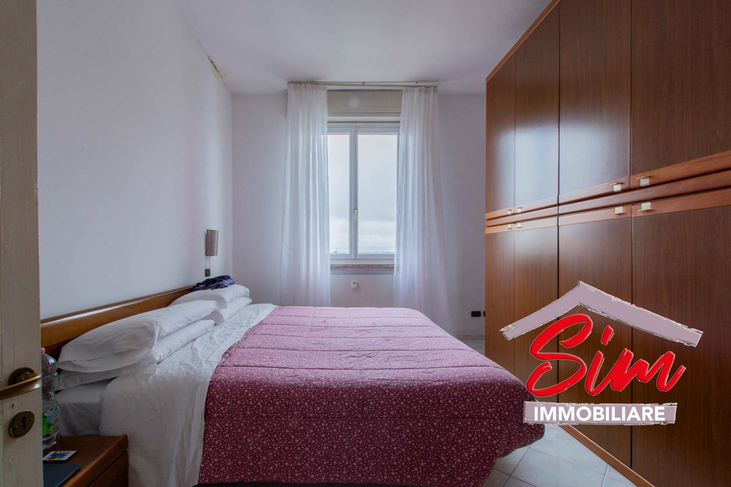 Immagine 10 di Bilocale in vendita  in Via Papa Sarto a Novara