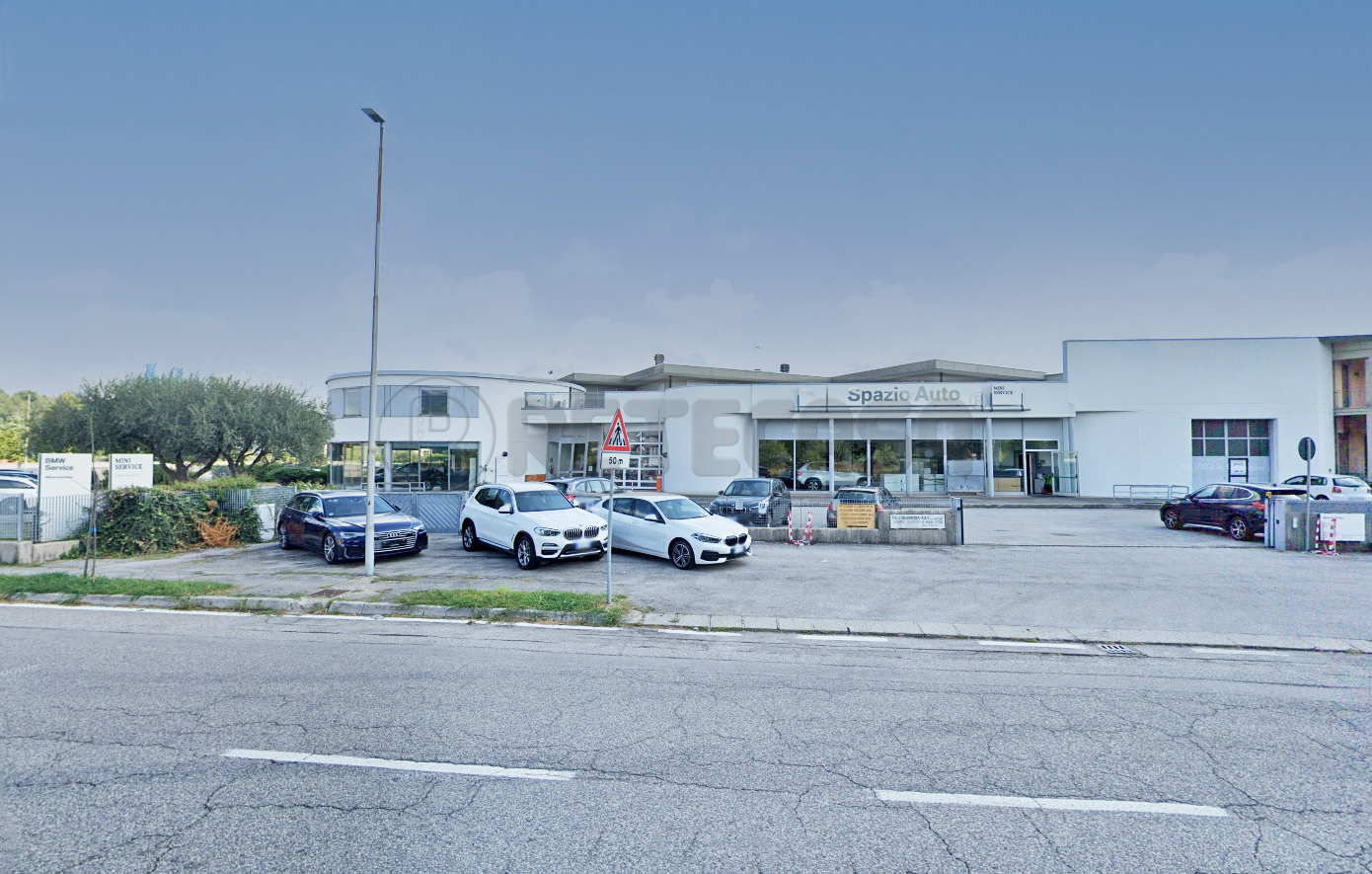 Immagine 5 di Attività artigianale in vendita  in Via del Lavoro 1 a Arzignano