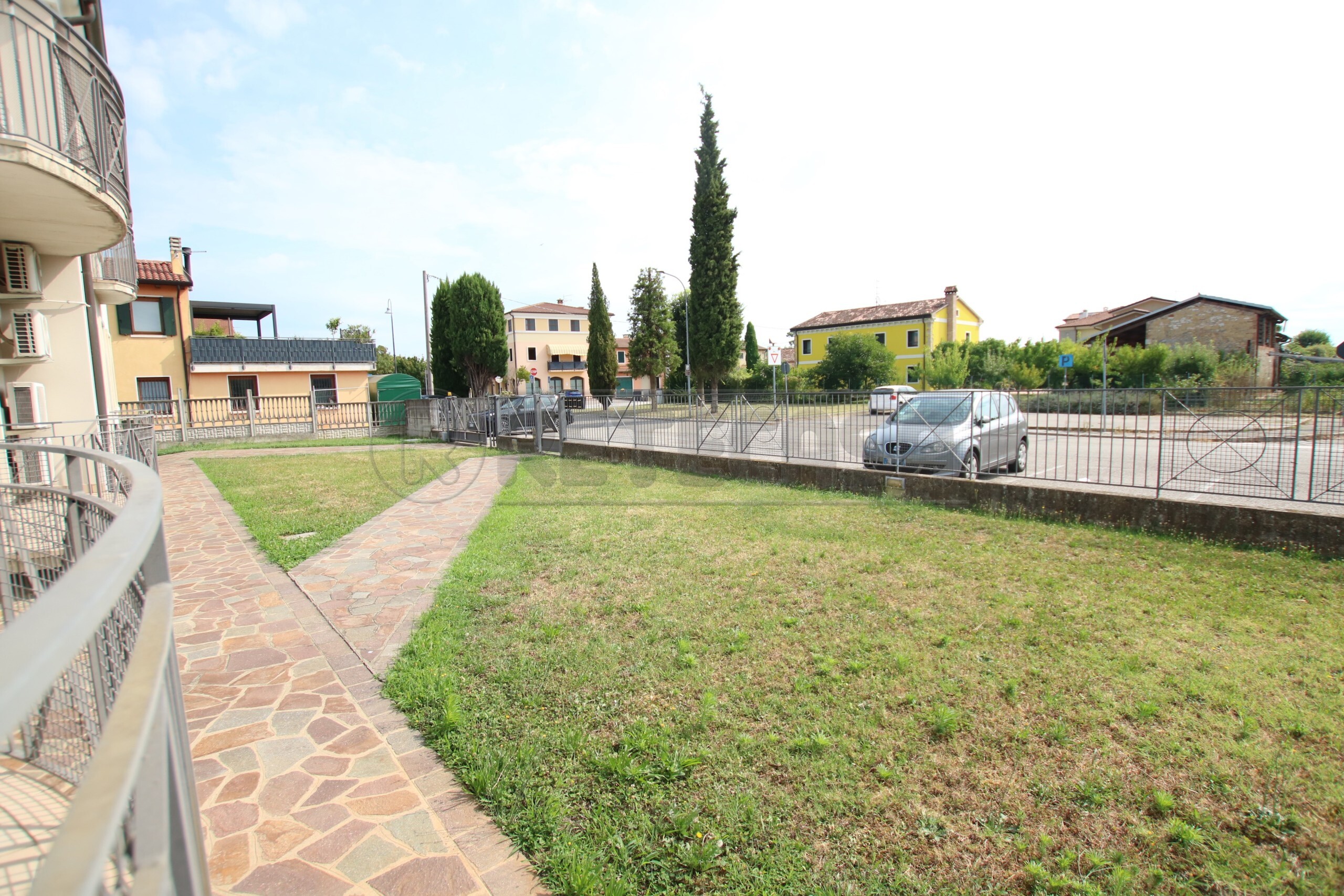 Immagine 28 di Bilocale in vendita  in Via Giovanni Falcone a Barbarano Mossano